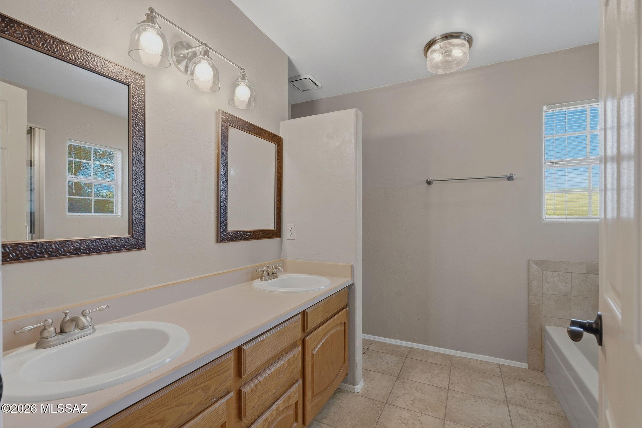 Rancho Palomino (1-27) - Residential