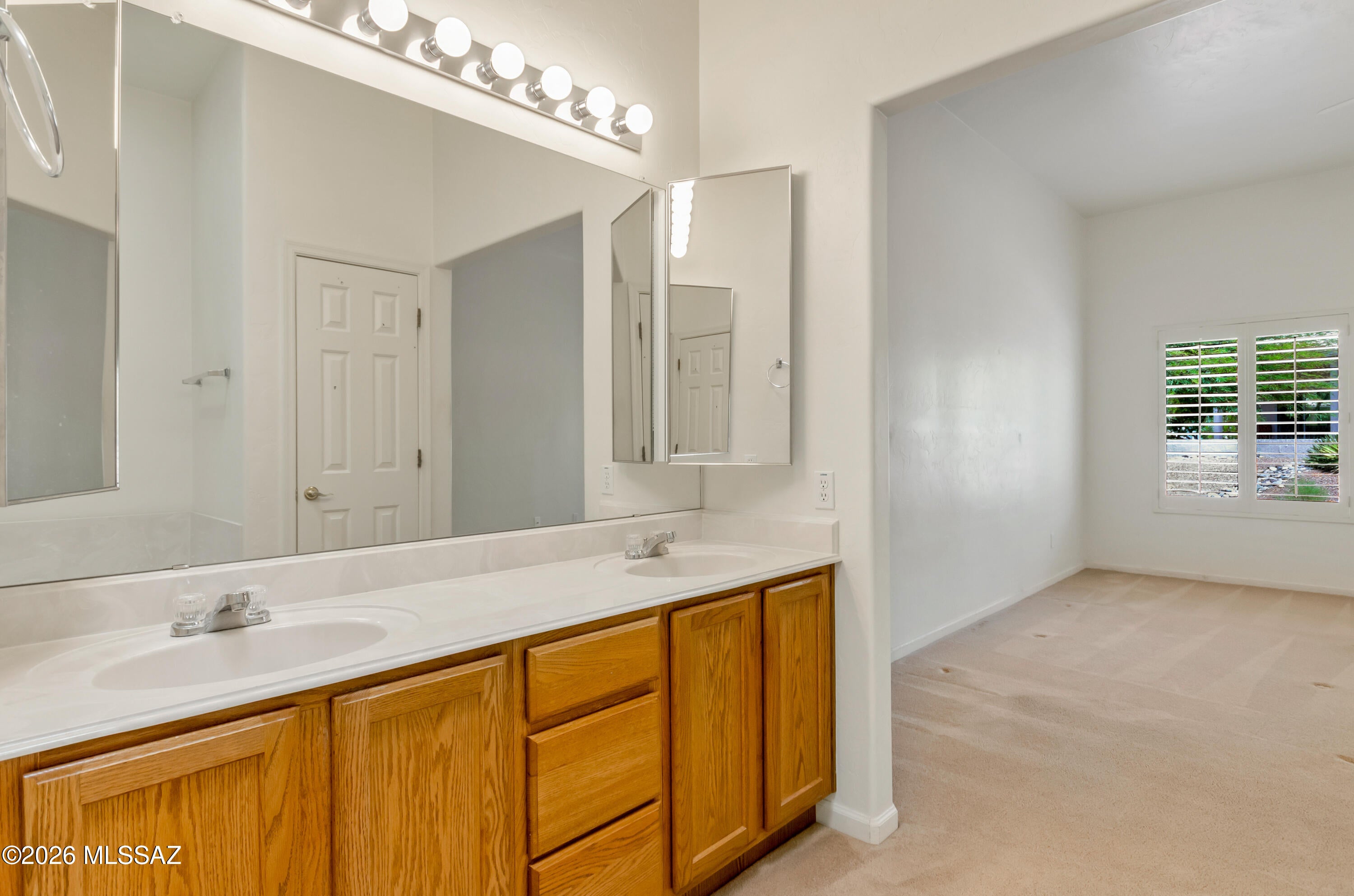 Carmel Pointe (1-104) - Residential