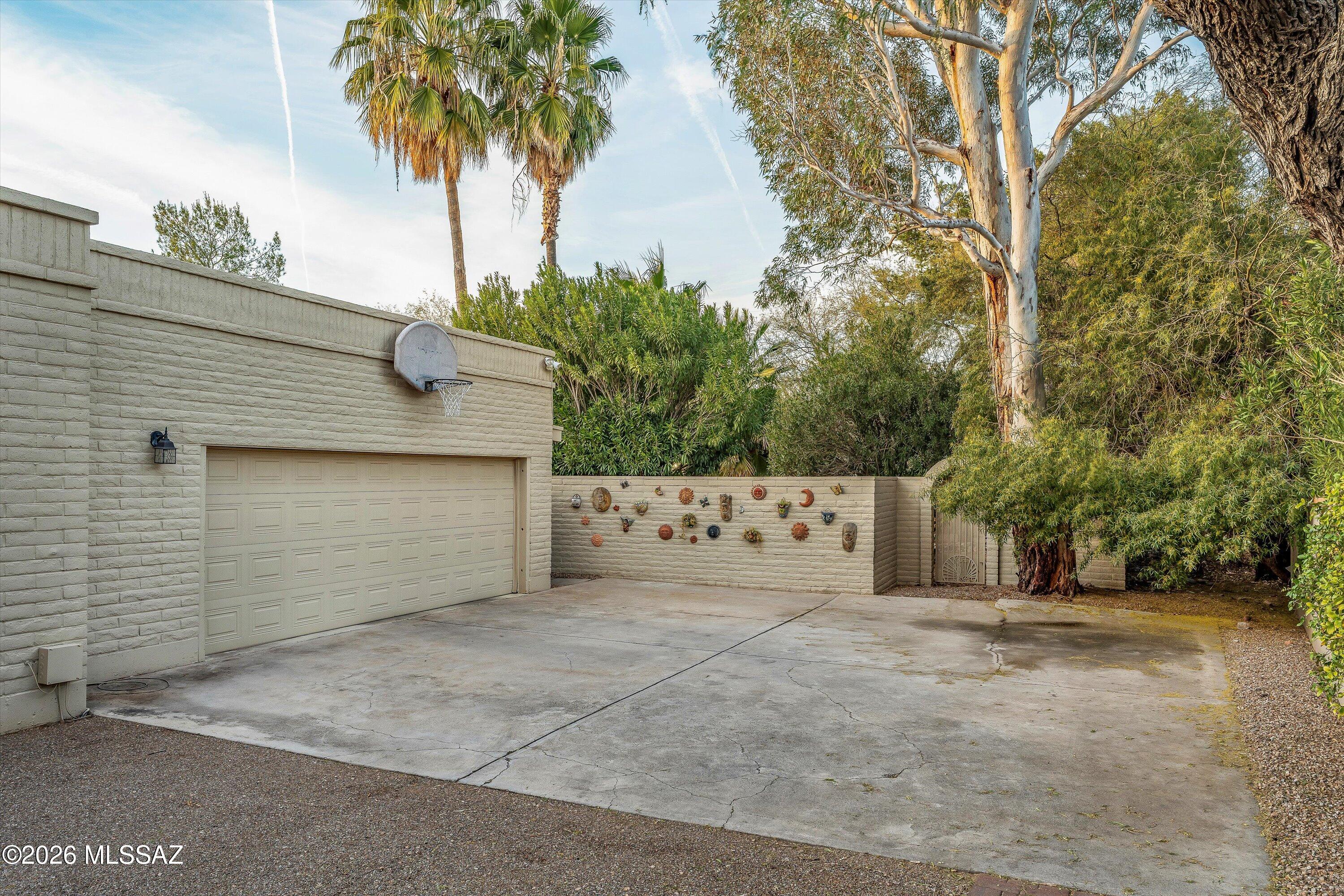 Country Club Estates NO. 1 - Residential