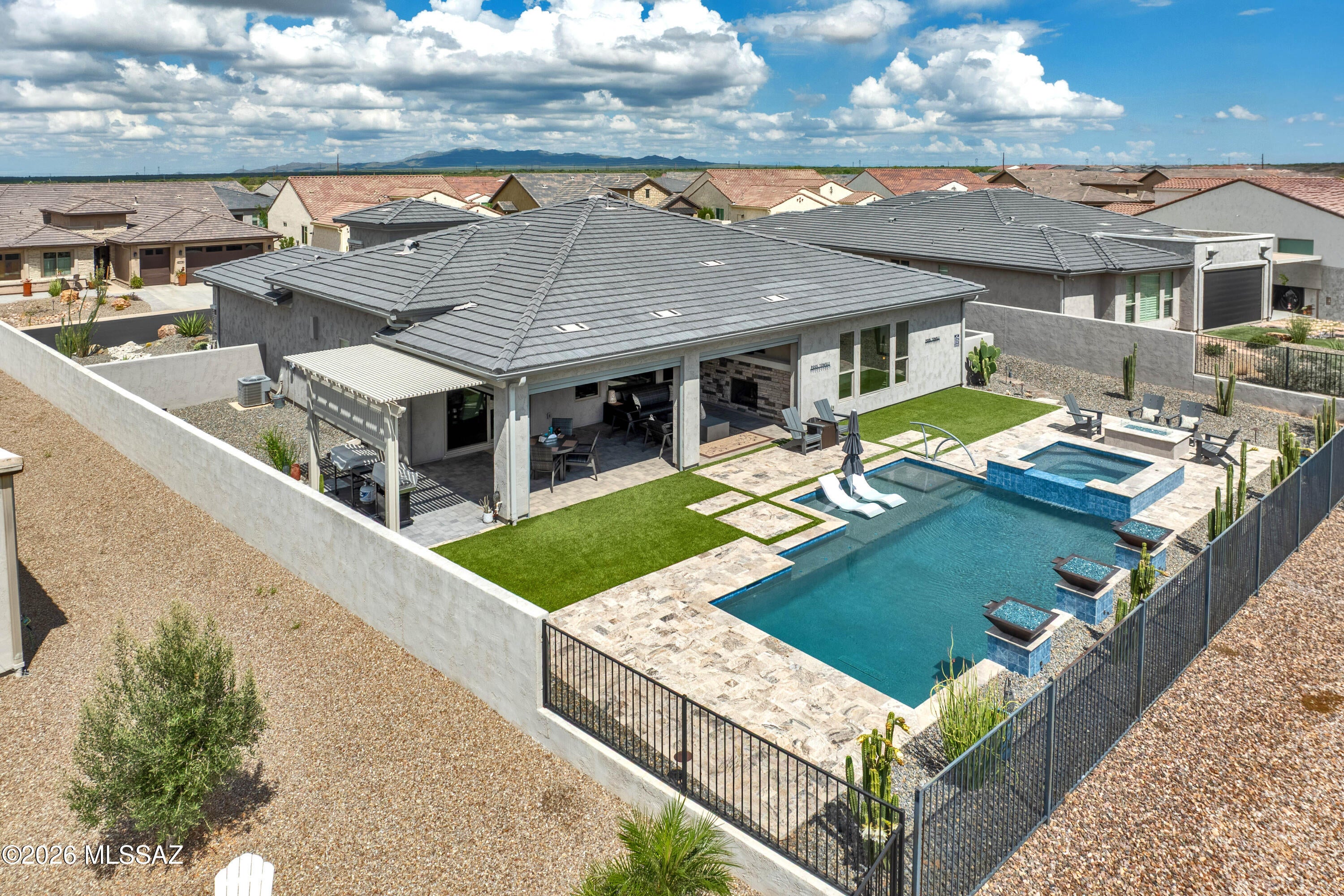 Saddlebrooke Ranch - Residential