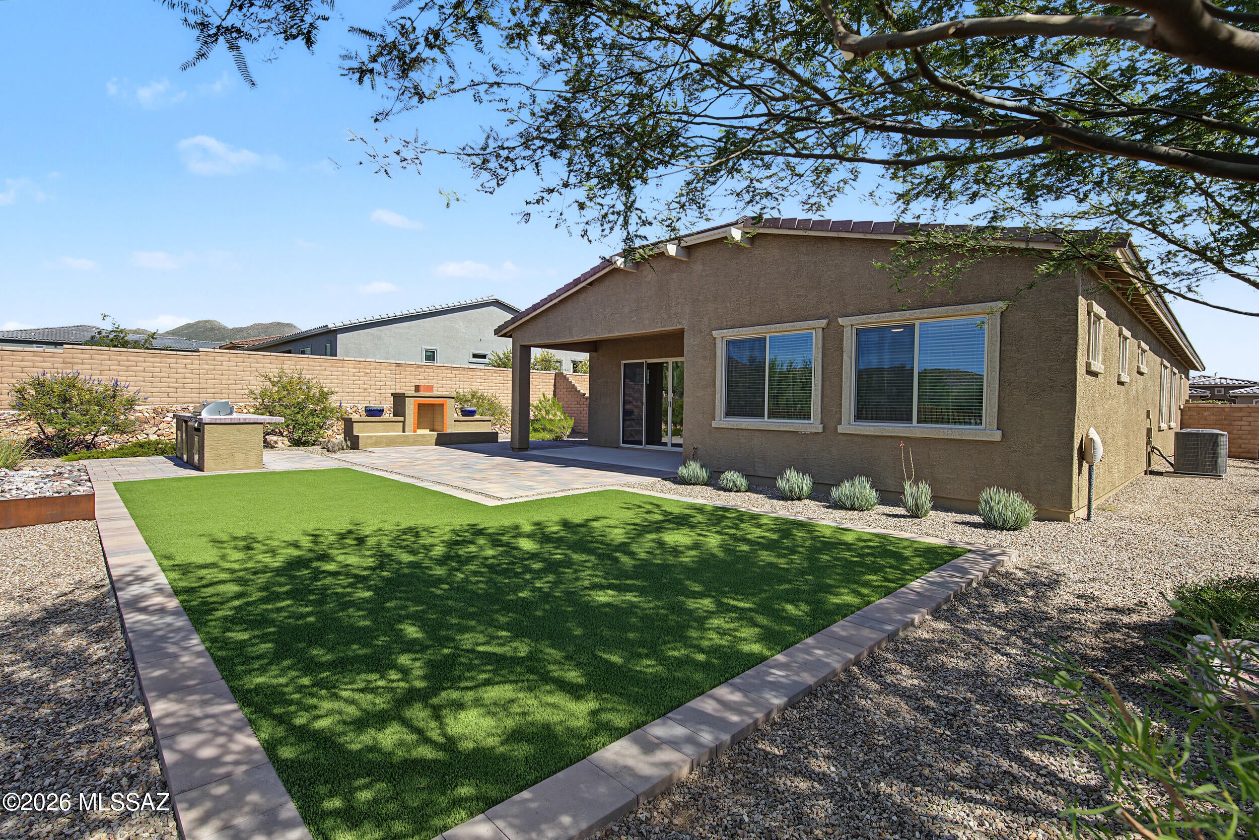 Los Saguaros At Dove Mountain SQ20121640199 - Residential
