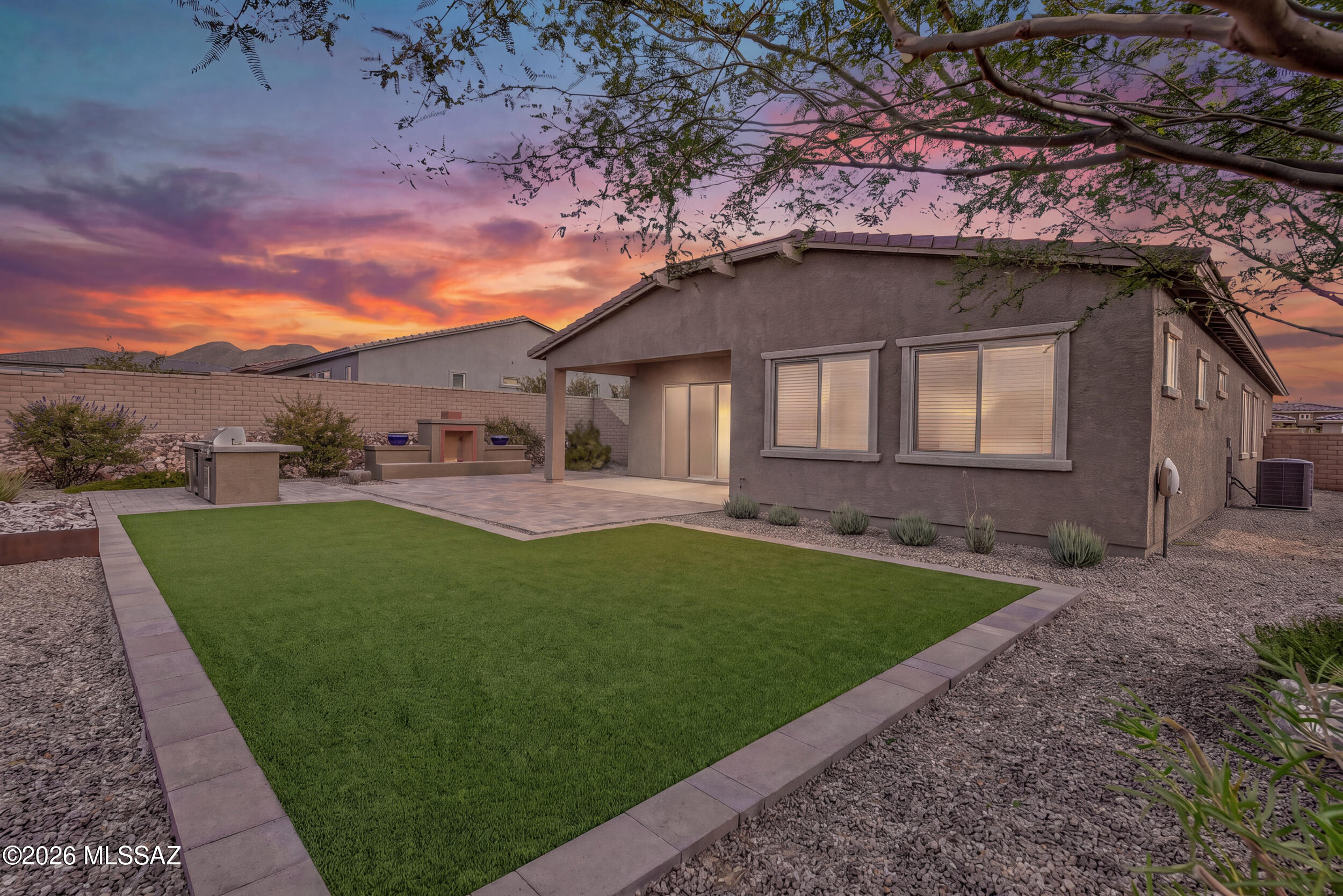 Los Saguaros At Dove Mountain SQ20121640199 - Residential