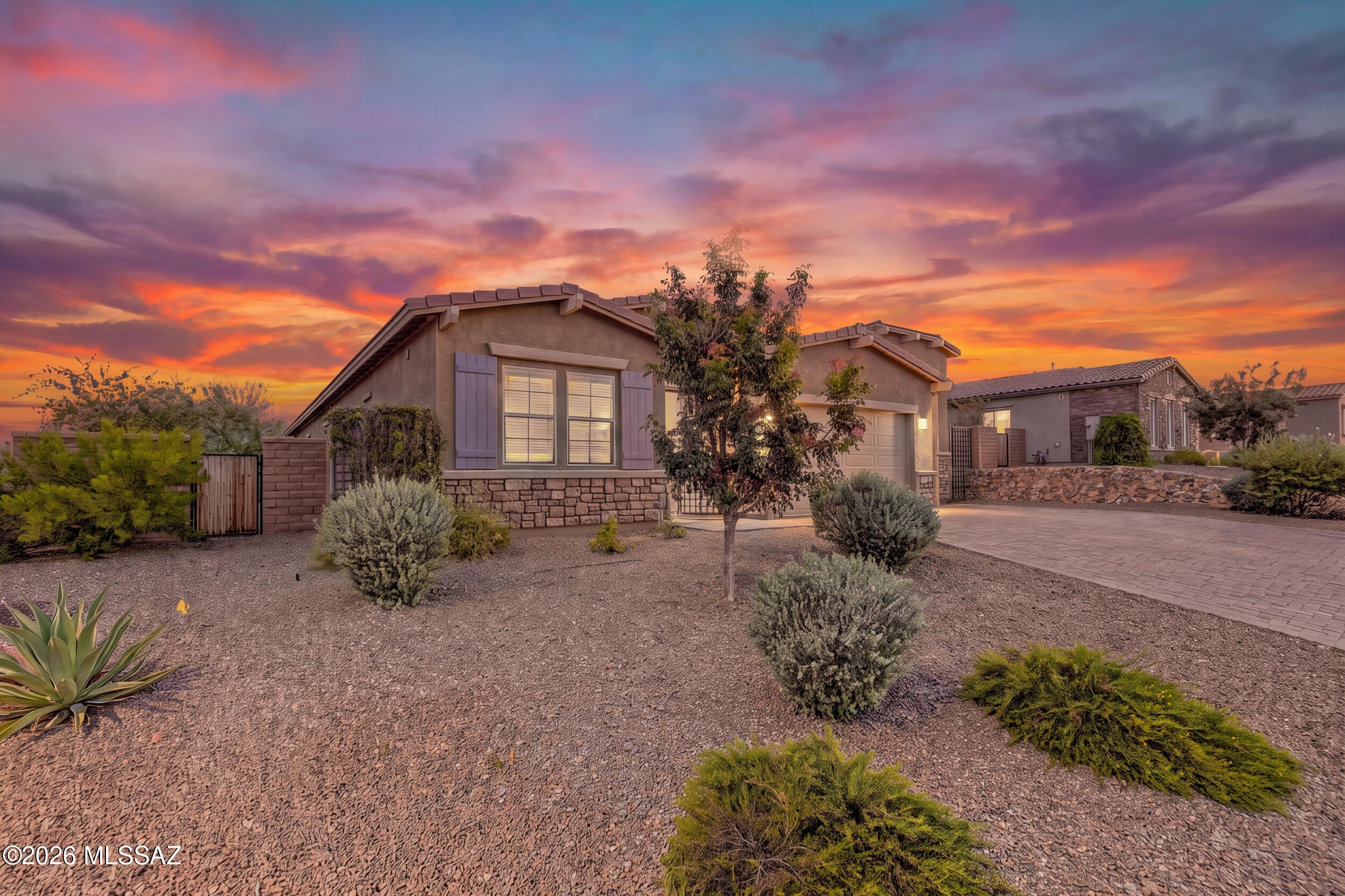 Los Saguaros At Dove Mountain SQ20121640199 - Residential