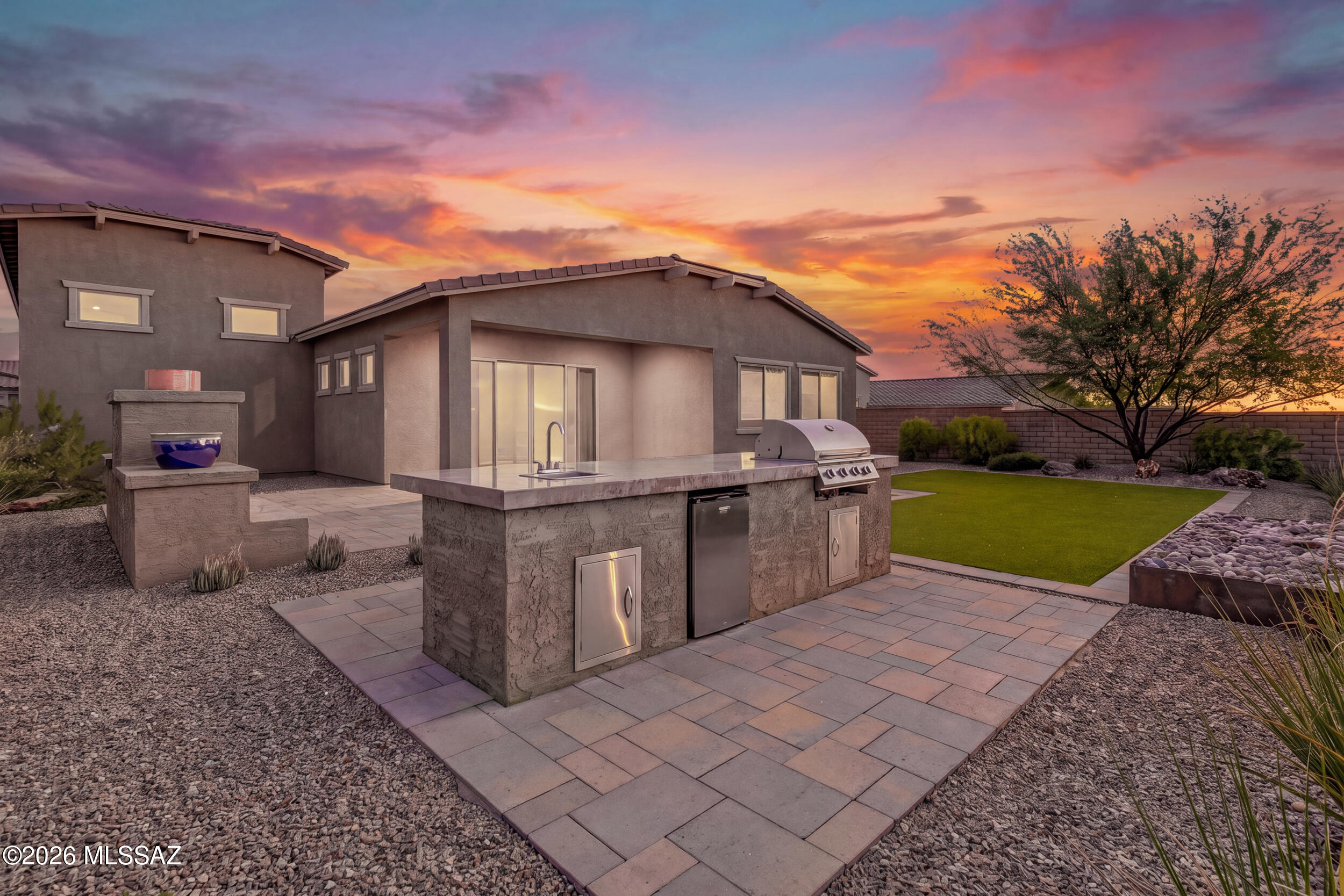 Los Saguaros At Dove Mountain SQ20121640199 - Residential