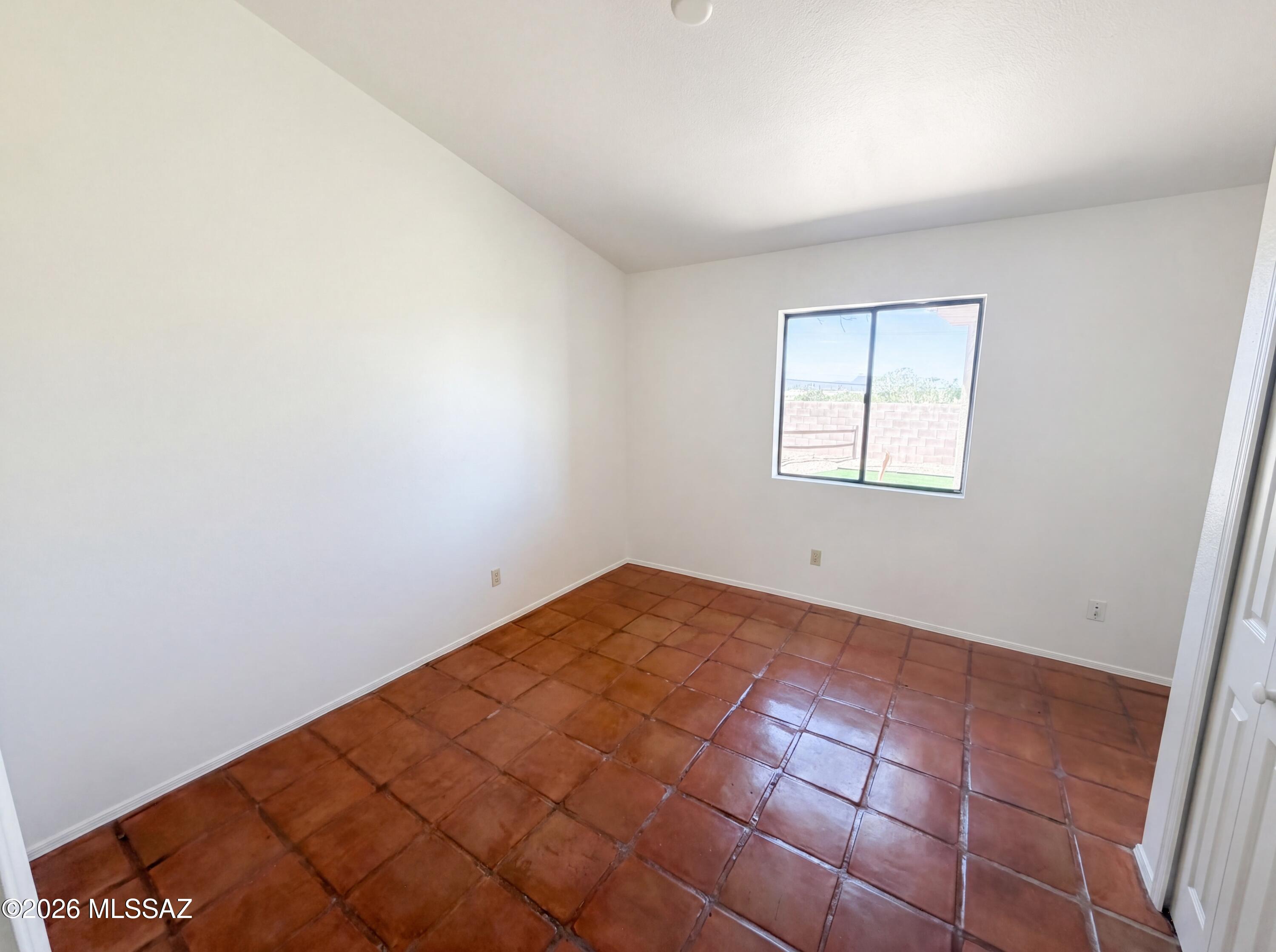 Linda Vista Terrace(1-102) - Residential