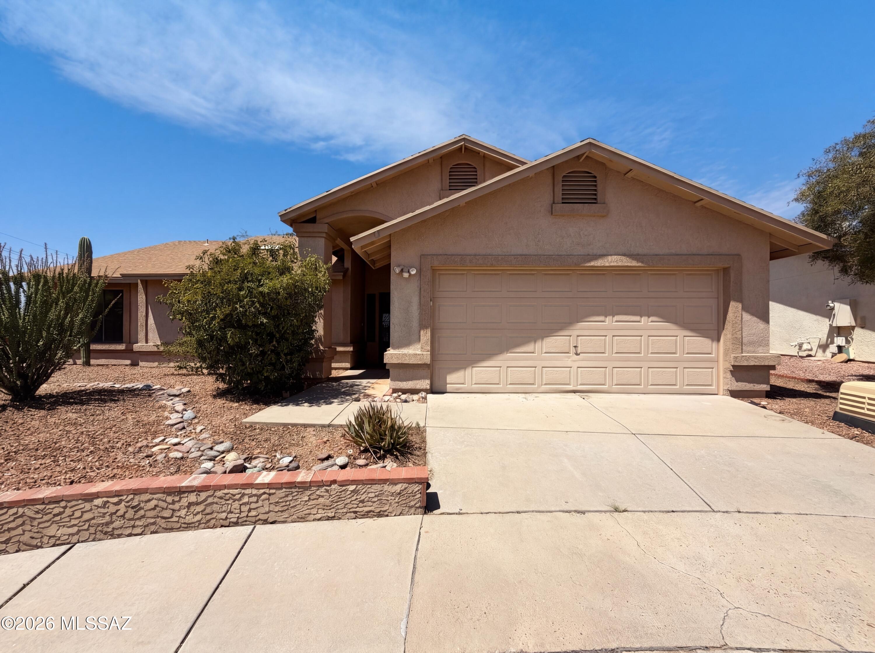Linda Vista Terrace(1-102) - Residential