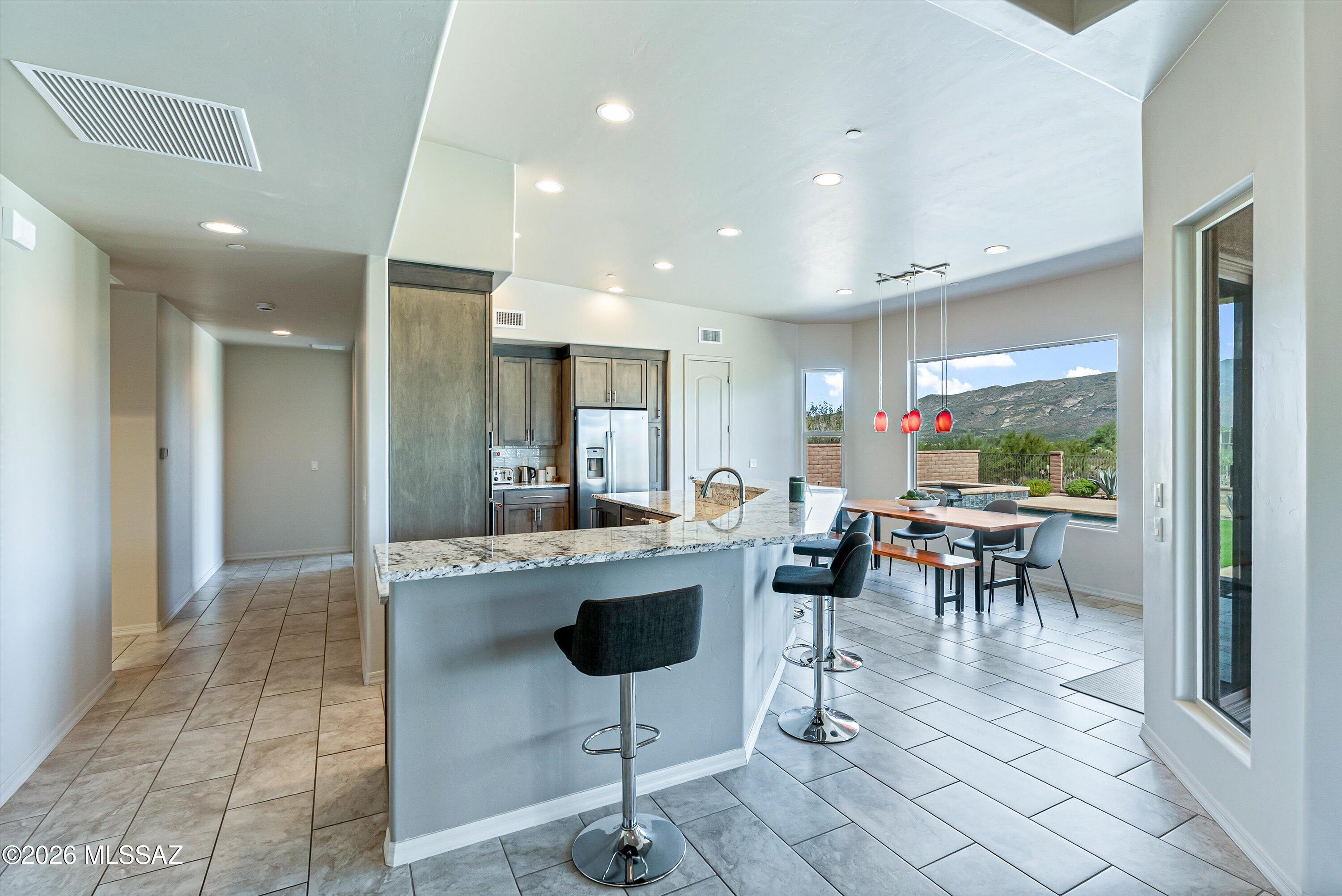 Coyote Creek (1-395) - Residential
