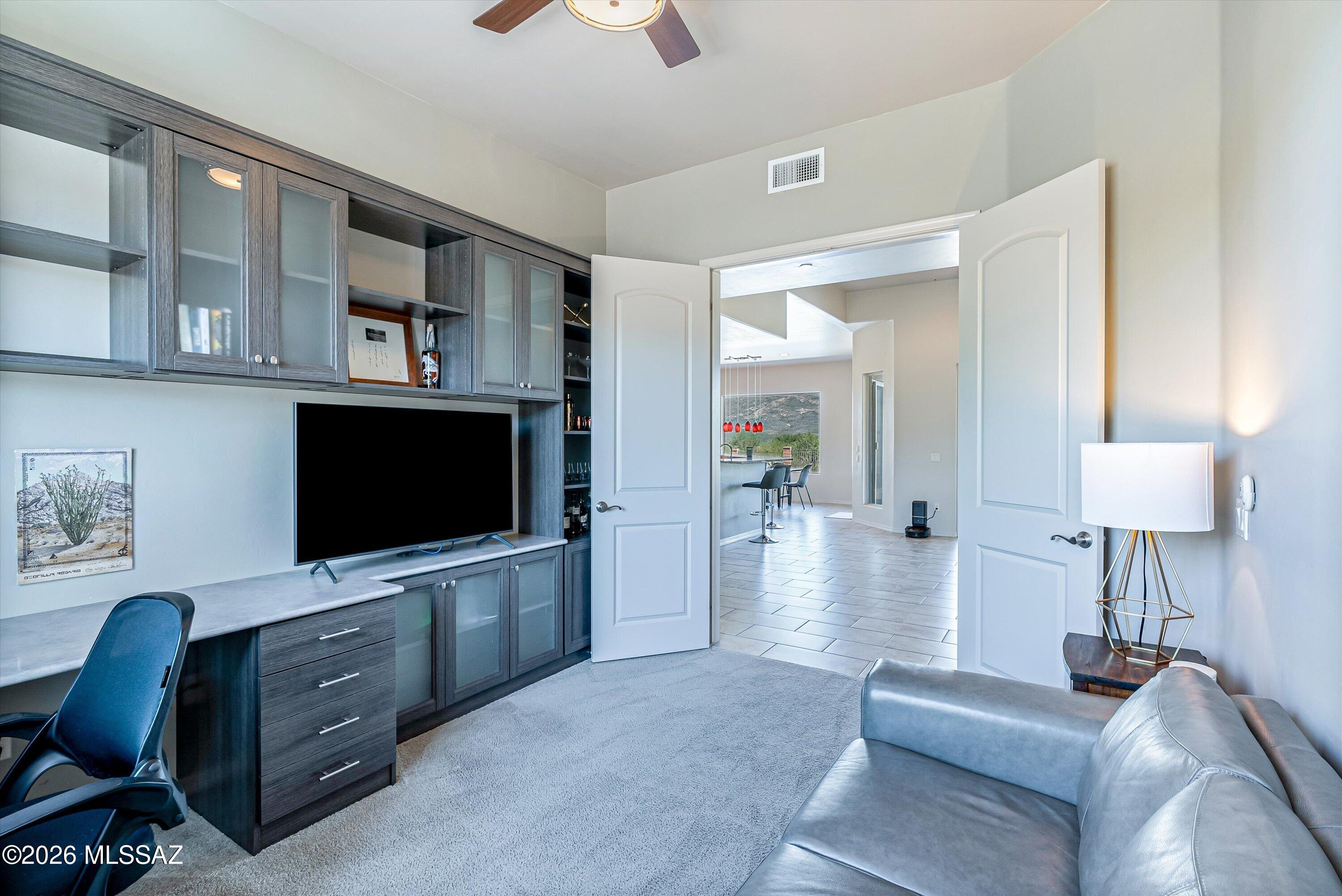 Coyote Creek (1-395) - Residential