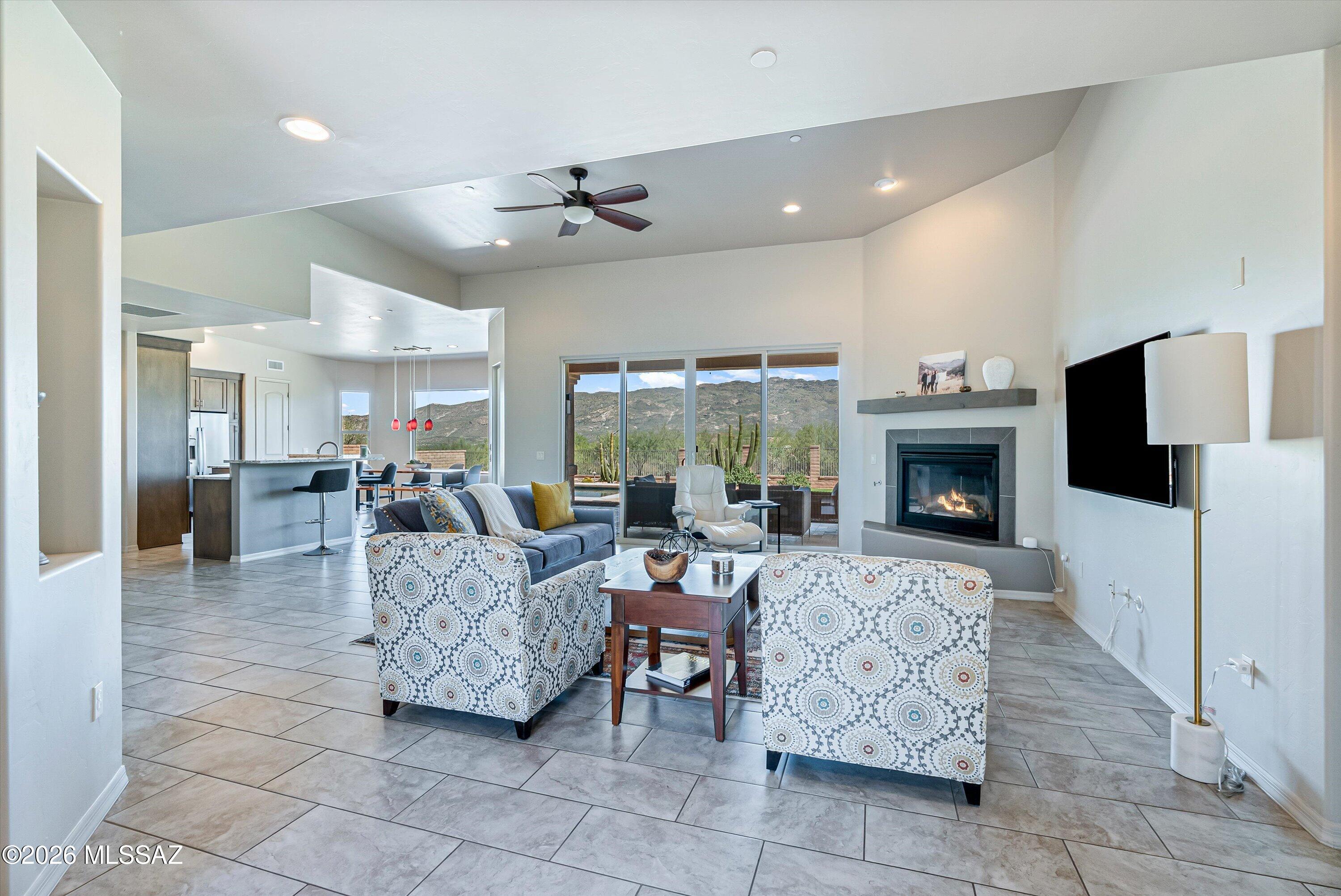 Coyote Creek (1-395) - Residential