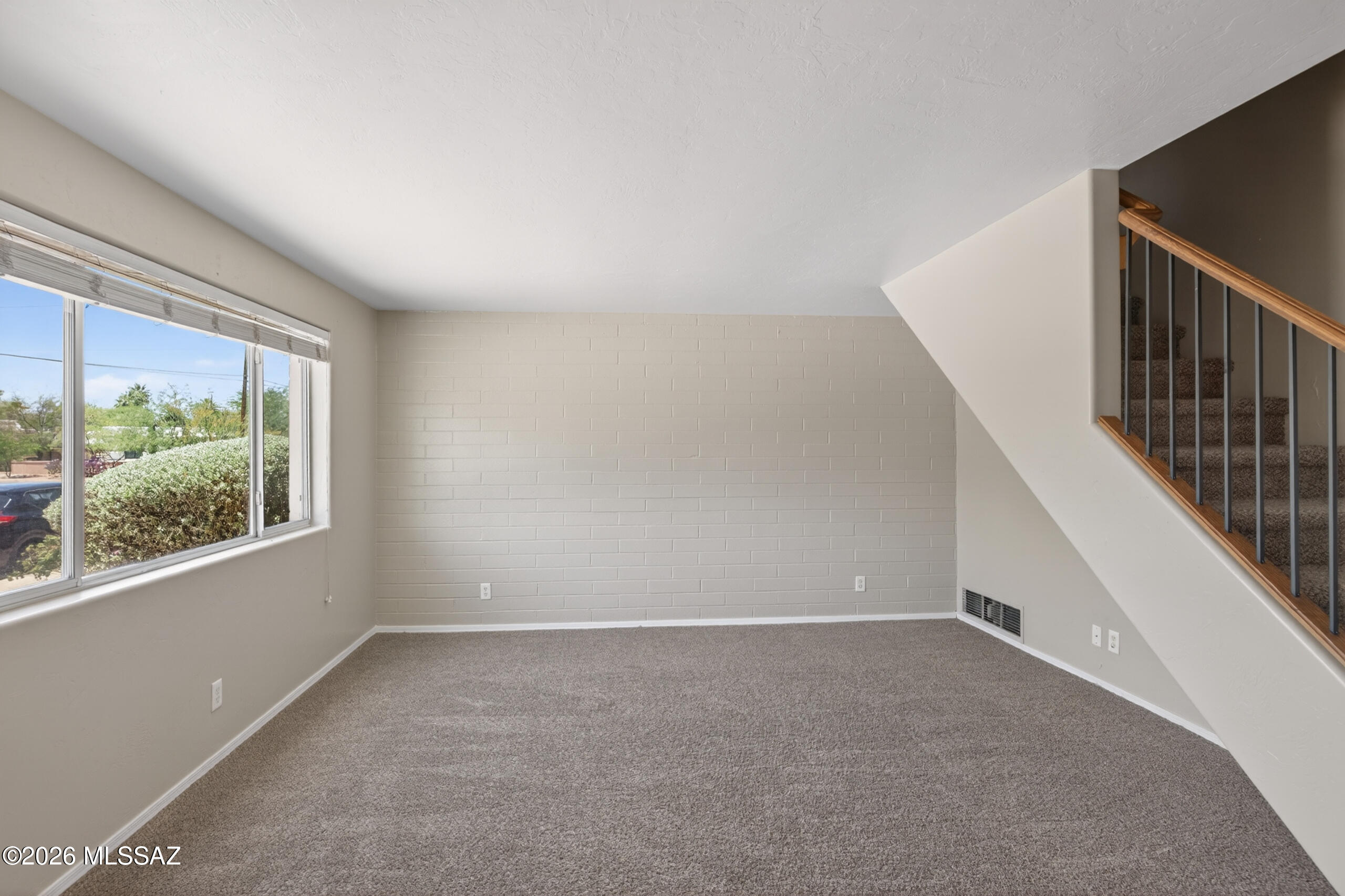 Villa Venice Condos - Residential