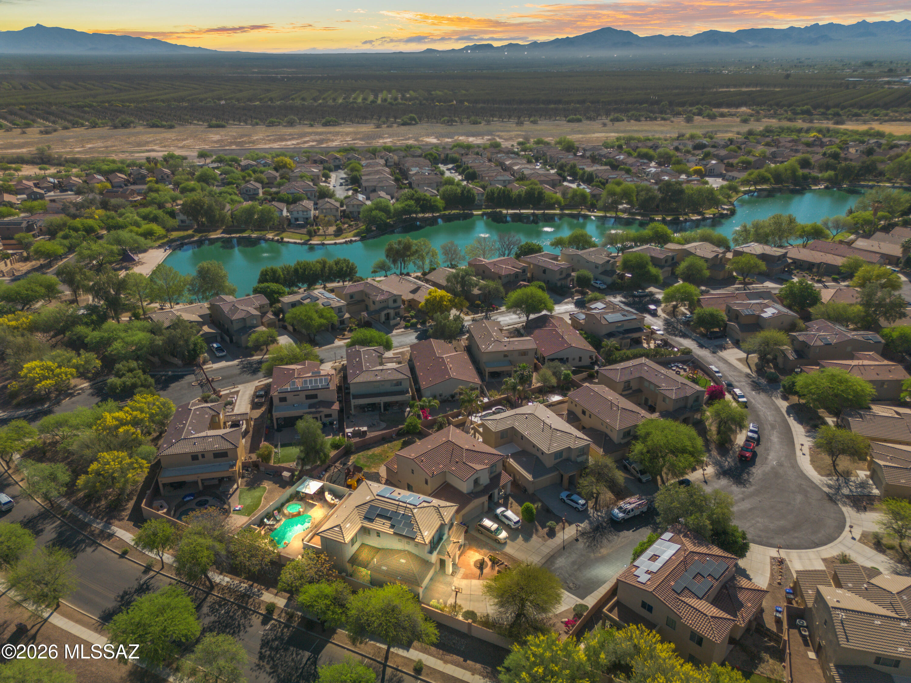 Encanto Del Lago (1-82) - Residential