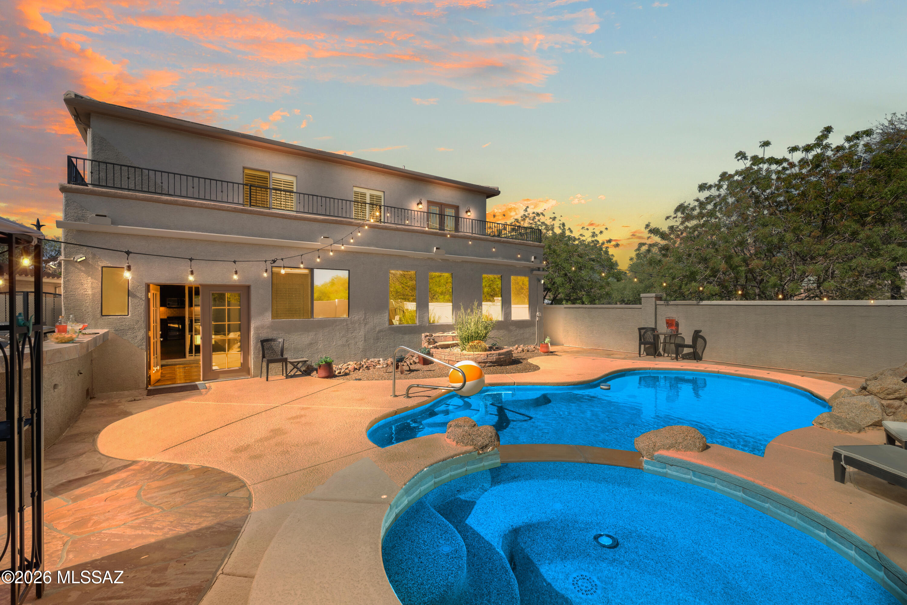 Encanto Del Lago (1-82) - Residential