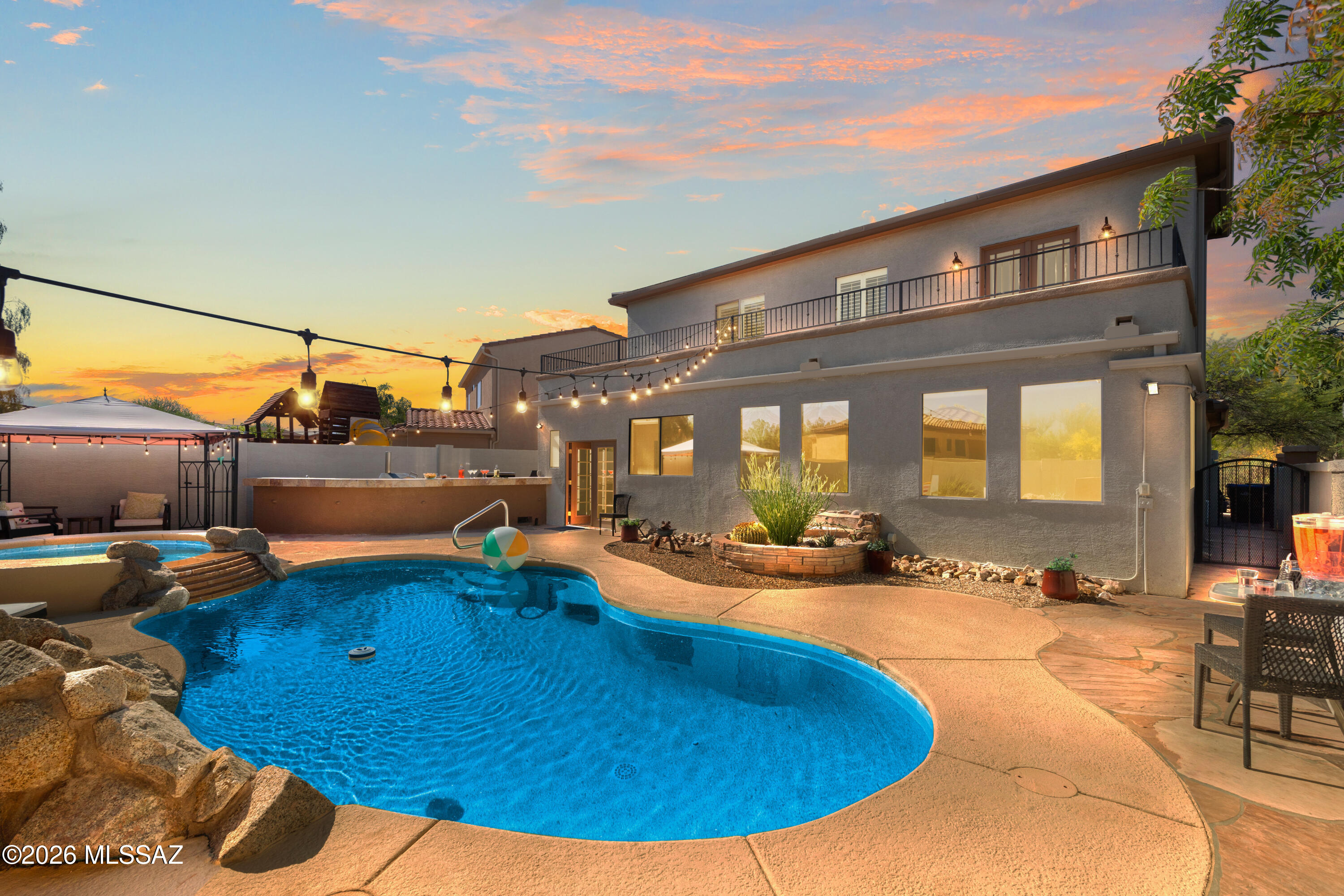 Encanto Del Lago (1-82) - Residential