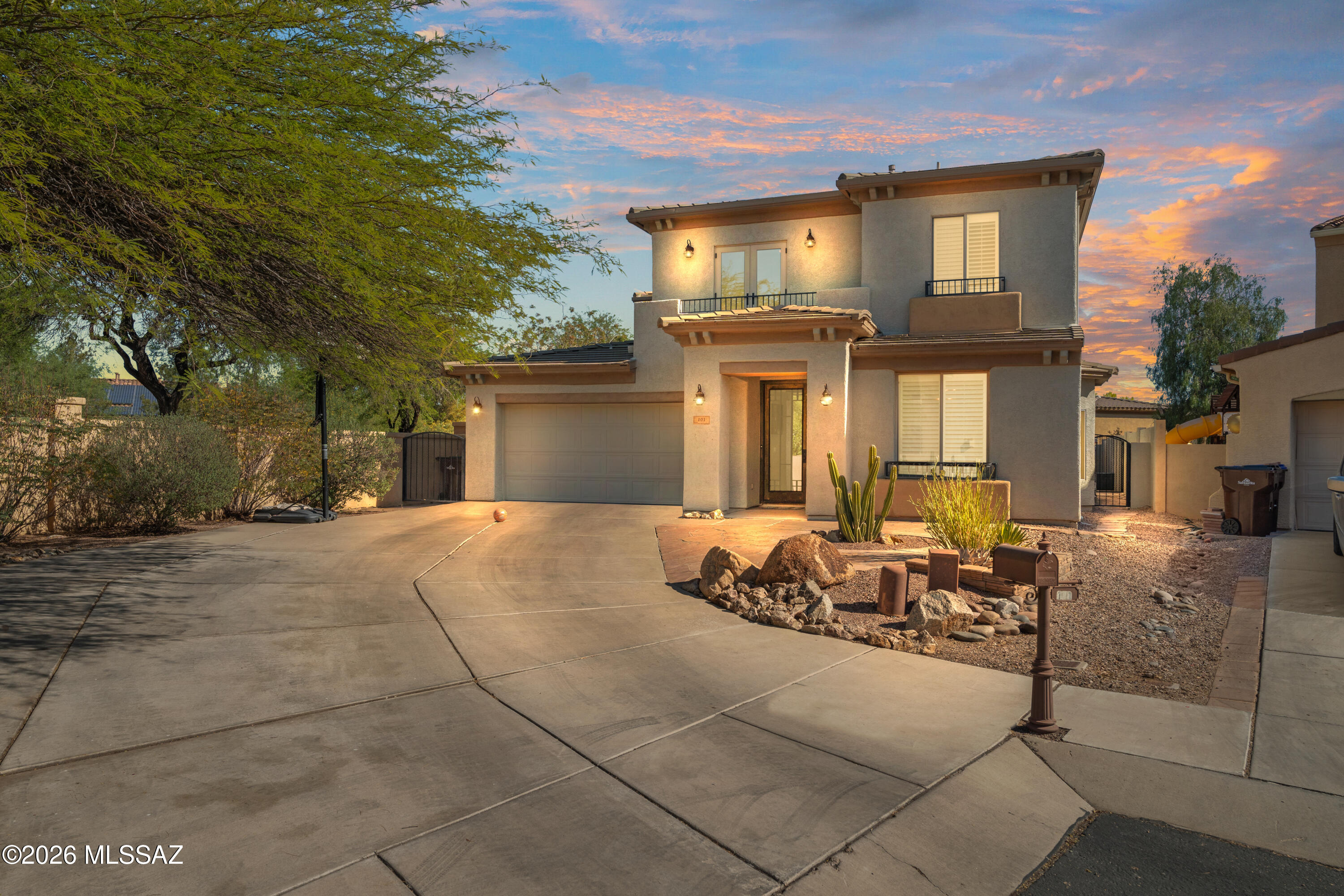 Encanto Del Lago (1-82) - Residential