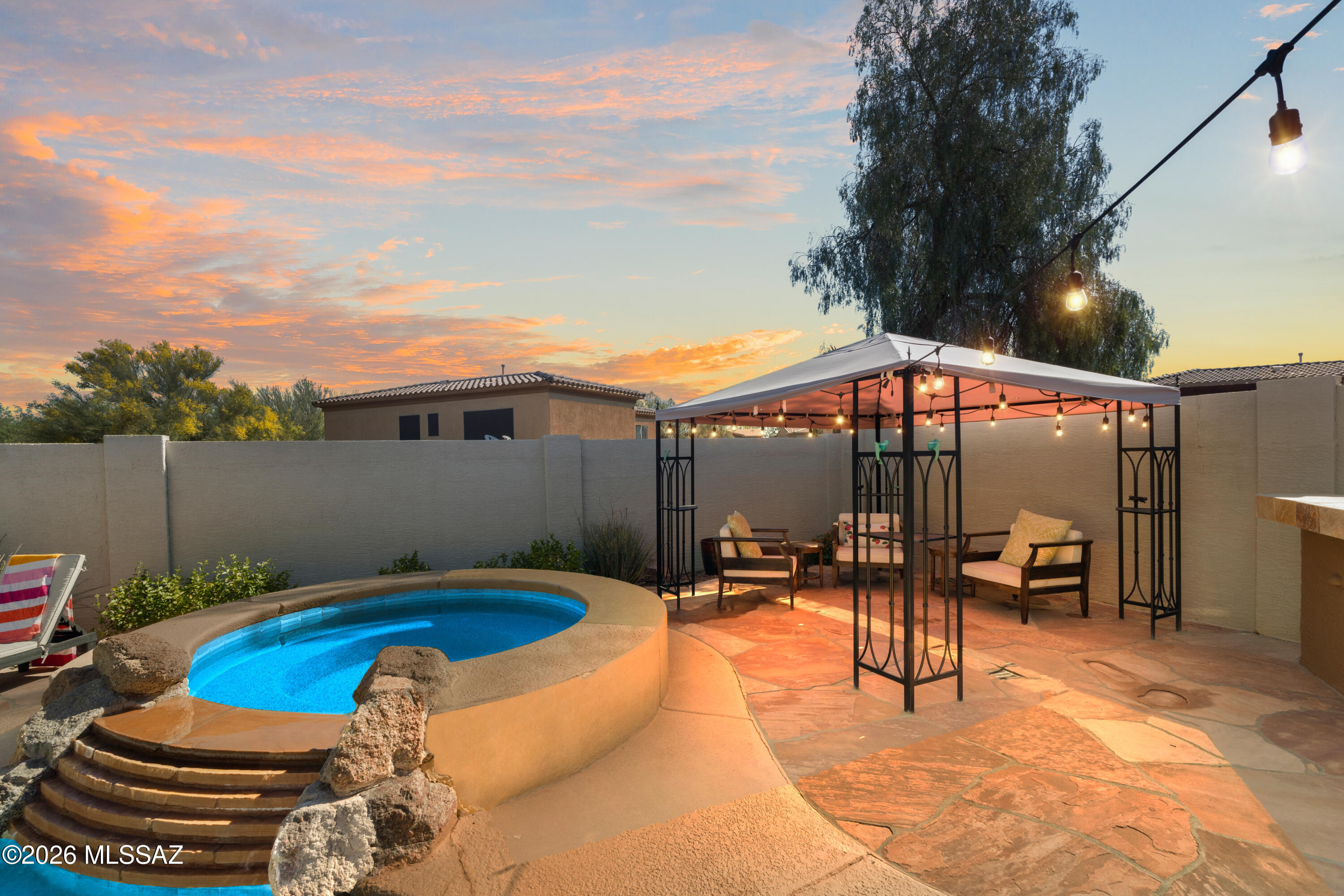 Encanto Del Lago (1-82) - Residential