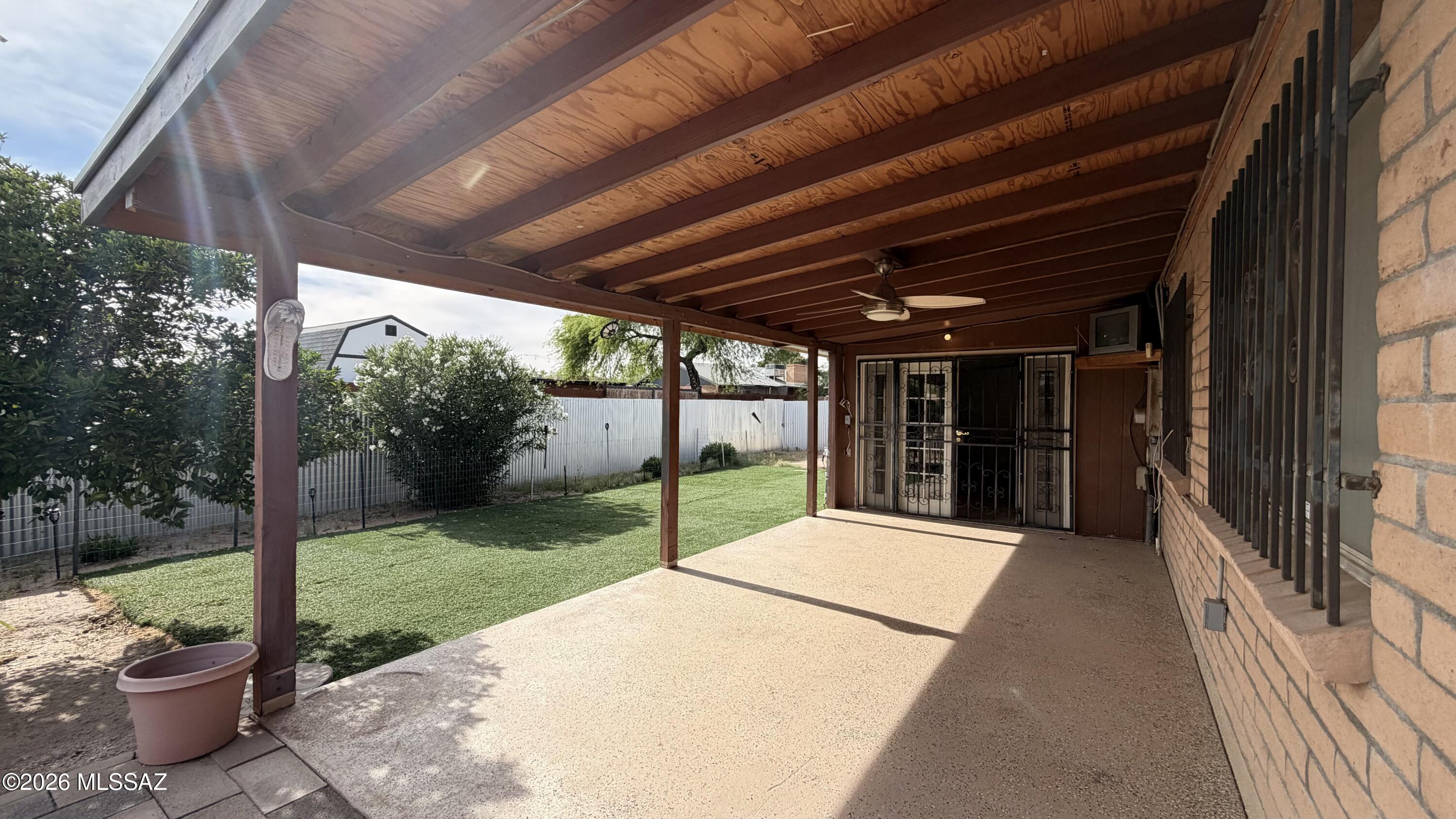 Casas Adobes Park (277-415) - Residential