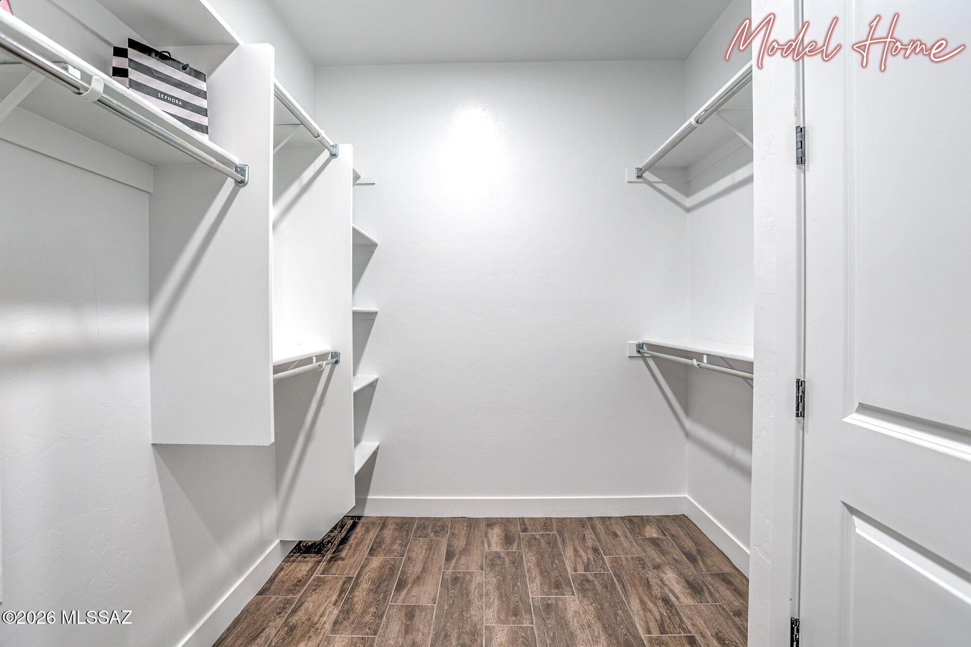 New Tucson Unit NO. 4 (1-203) - Residential