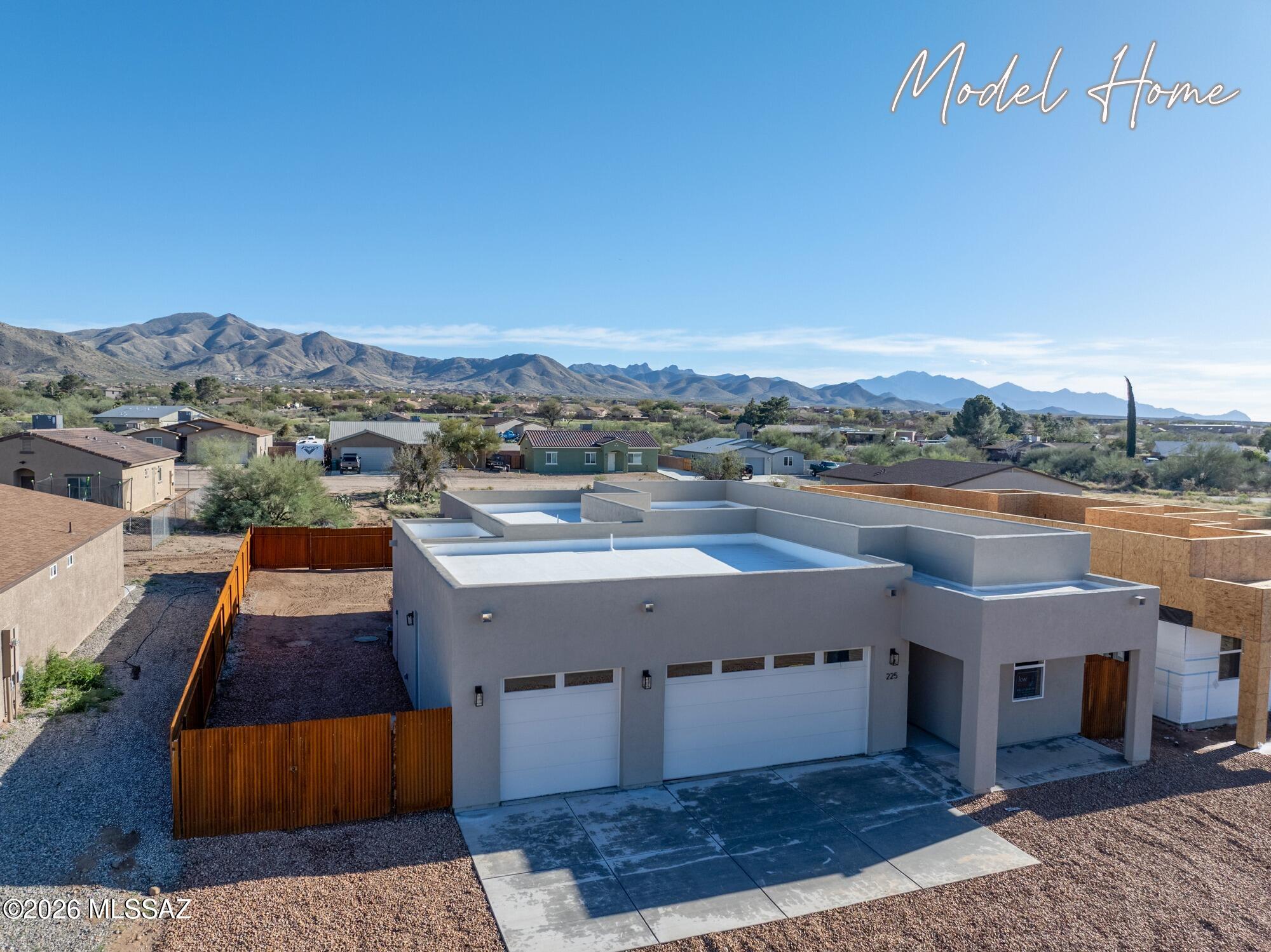 New Tucson Unit NO. 4 (1-203) - Residential