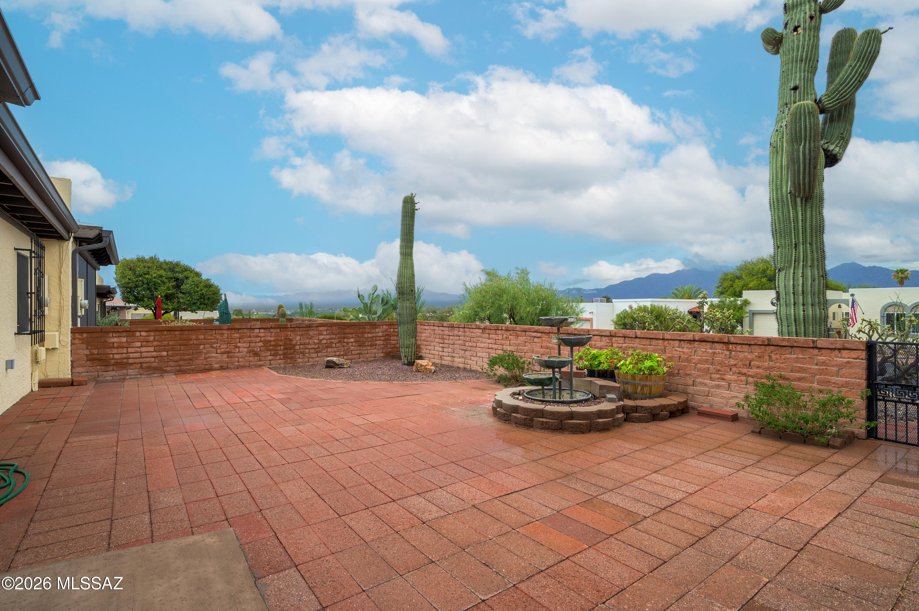 Continental Vistas(1-302) - Residential