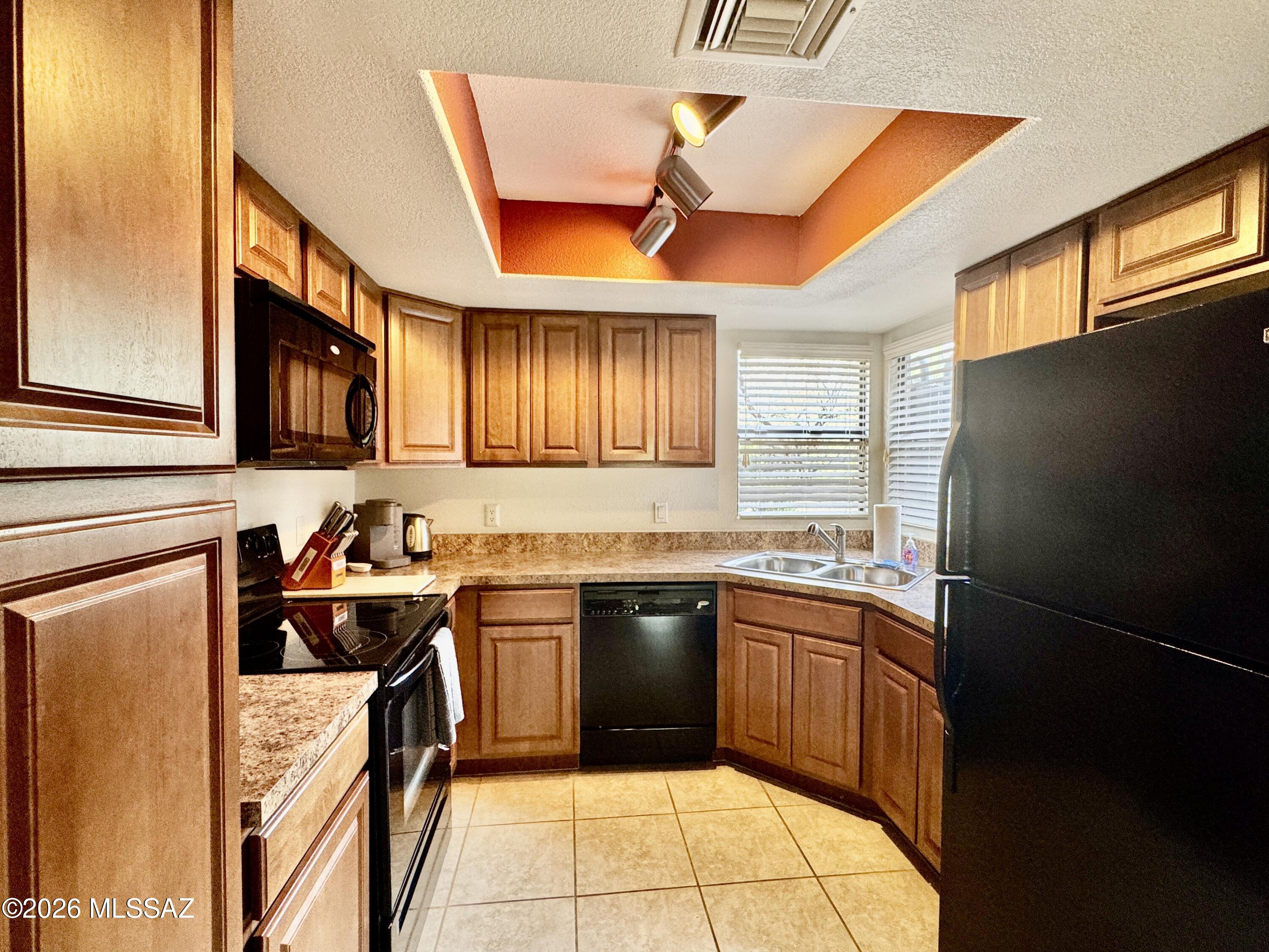Greens at Ventana Canyon - Residential Lease