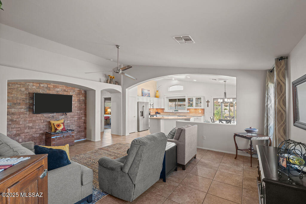 Colonia De Los Alamos (BK1-45) - Residential
