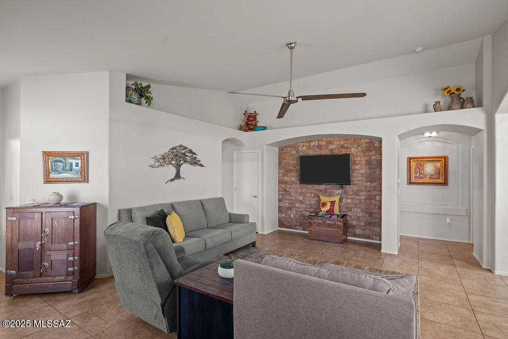 Colonia De Los Alamos (BK1-45) - Residential