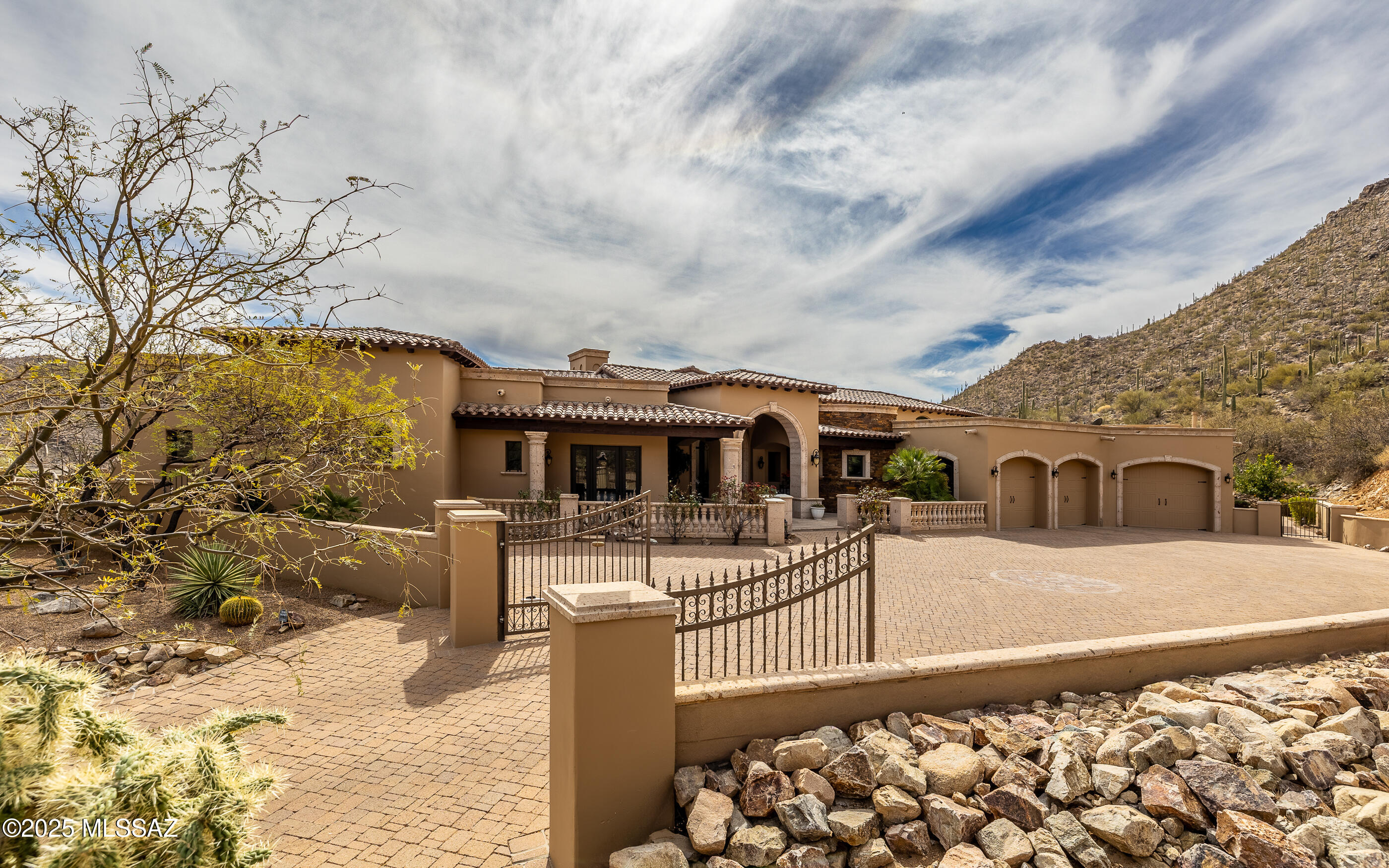 Canyon Pass At Dove Mountain - Residential