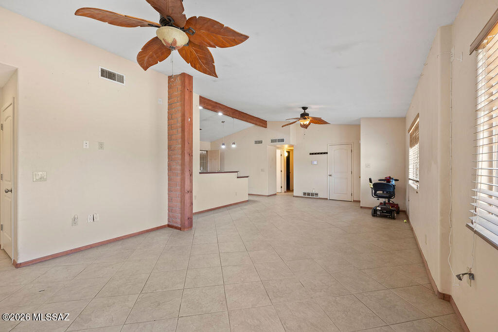 White Fence Farms (1-65) - Residential