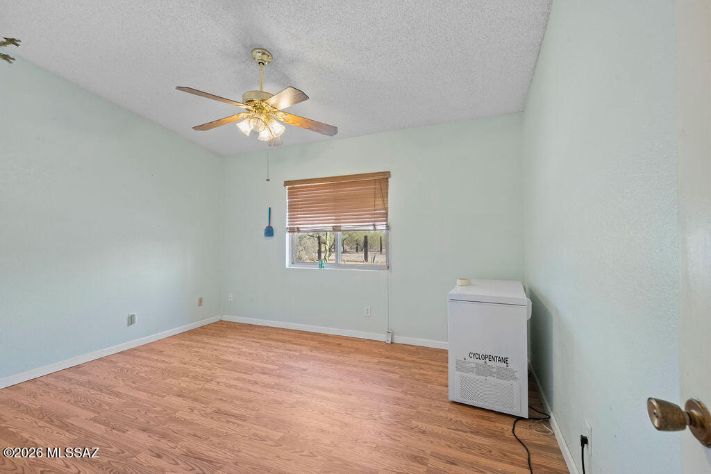 White Fence Farms (1-65) - Residential