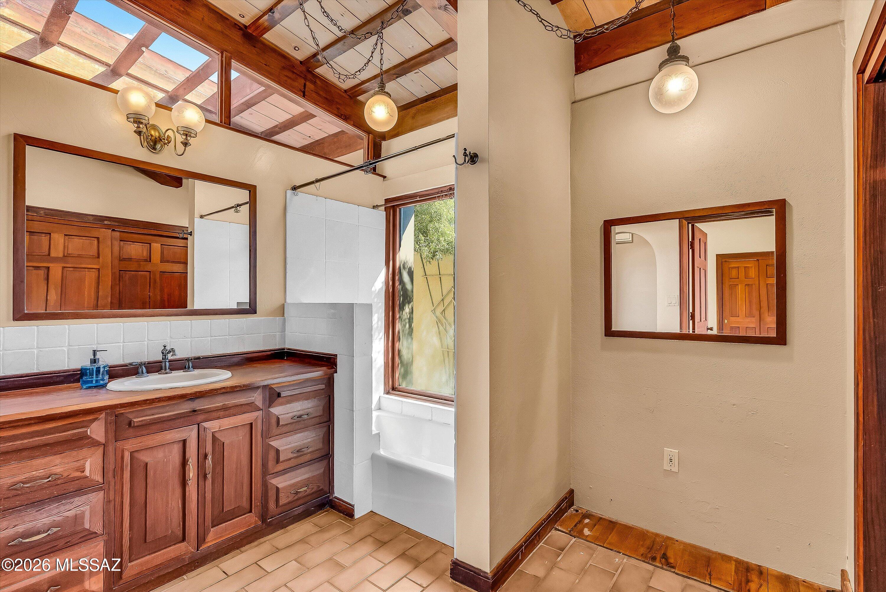 Harold Bell Wright Estates - Residential