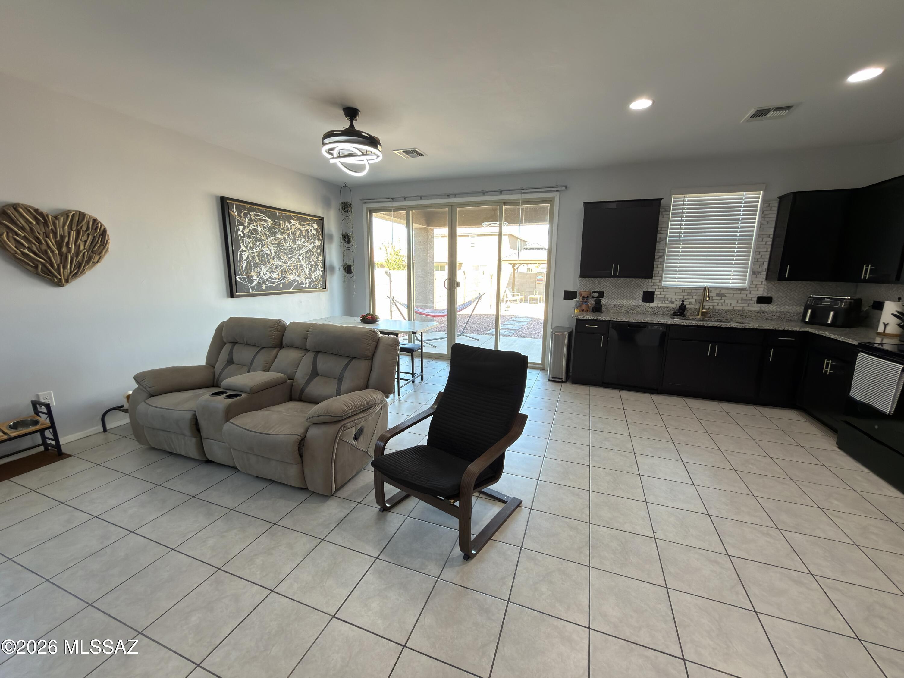 Red Rock Village 1 - Residential