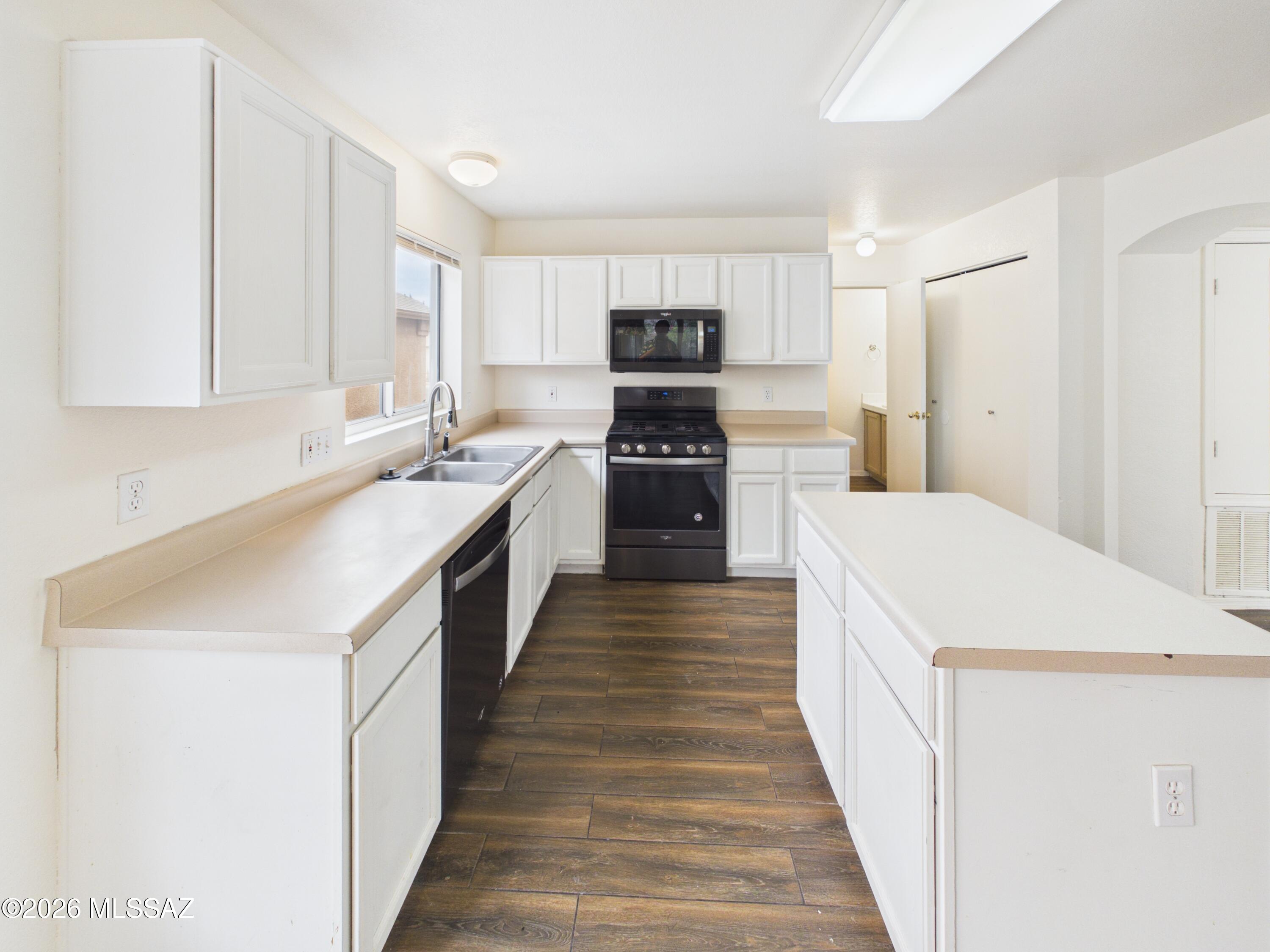 Silver Pass PH. II (277-395) - Residential