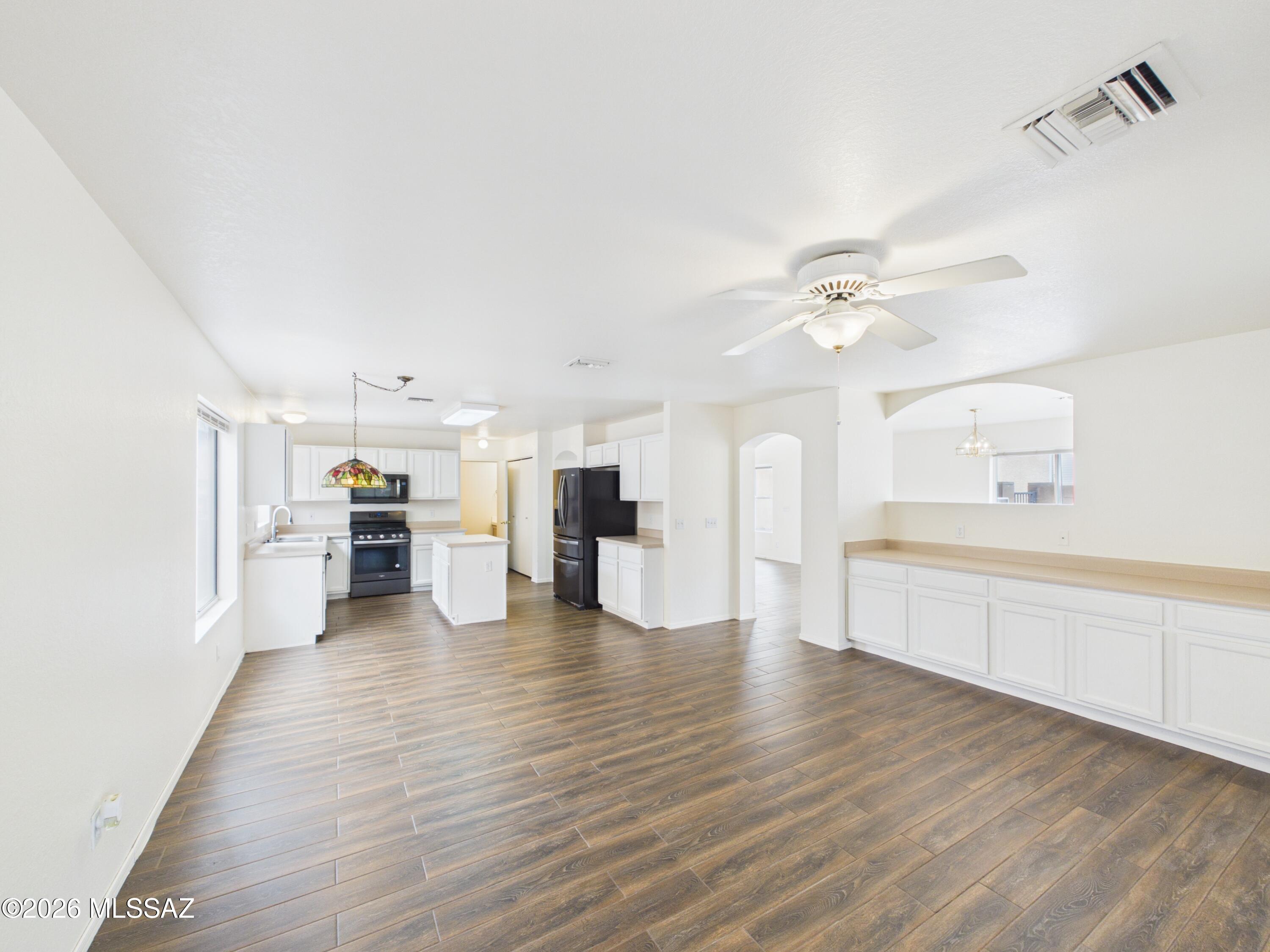 Silver Pass PH. II (277-395) - Residential