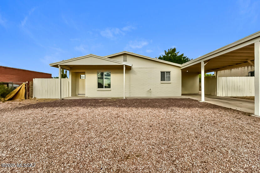 Tucson Mountain Village (1-236) - Residential Lease