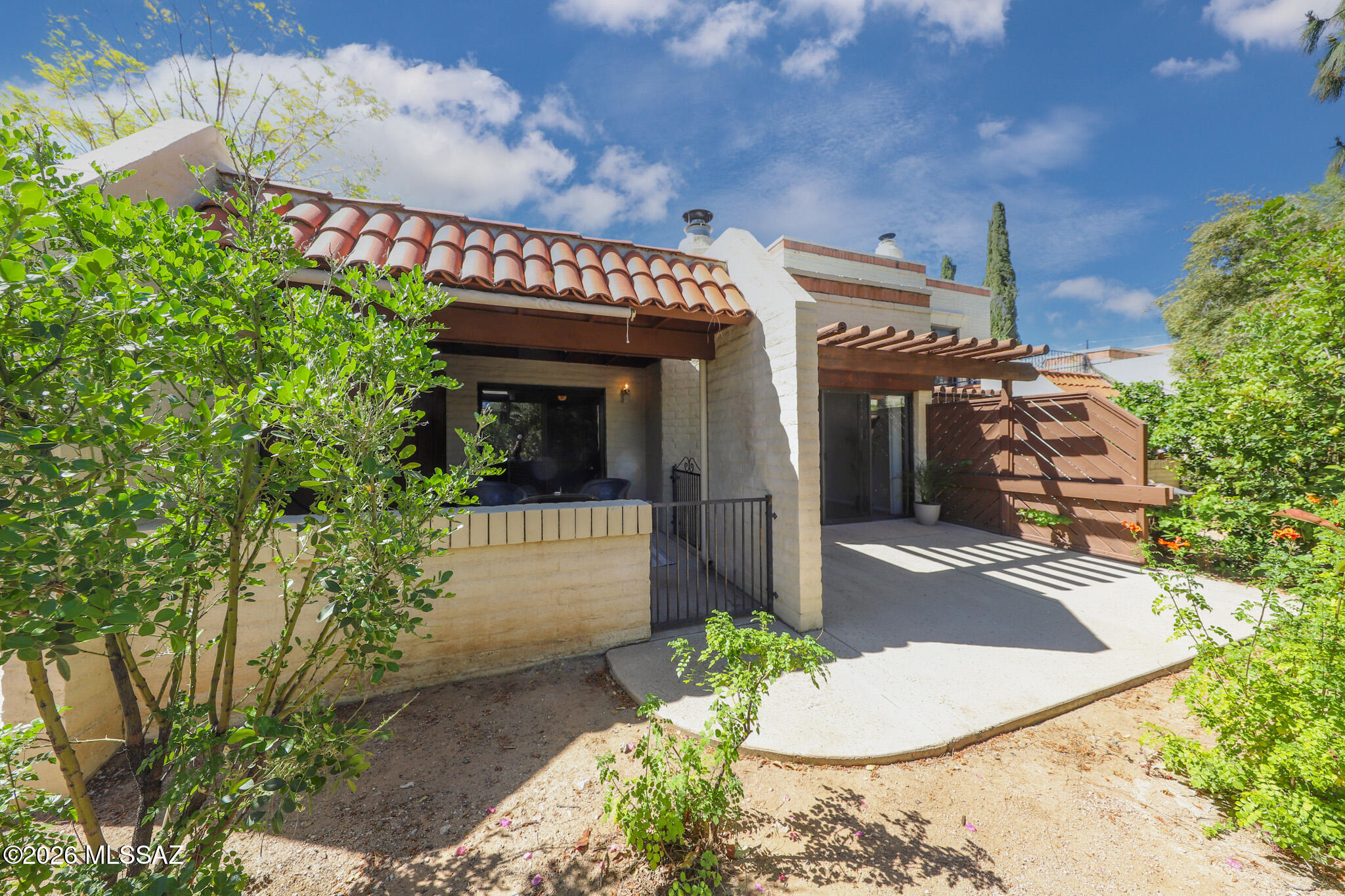 Plaza Mirador (1-28) - Residential