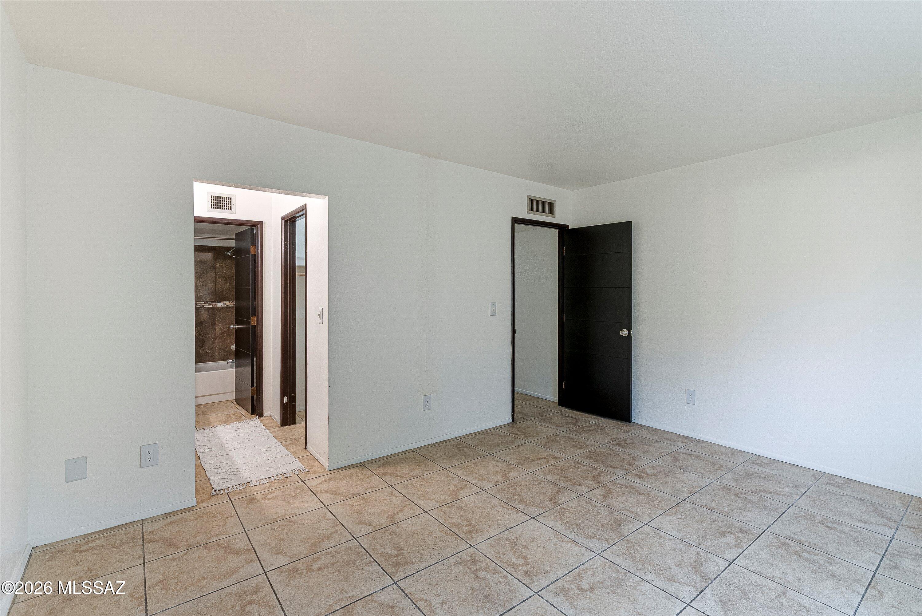 Menlo Park Parade Of Homes (1-40) - Residential