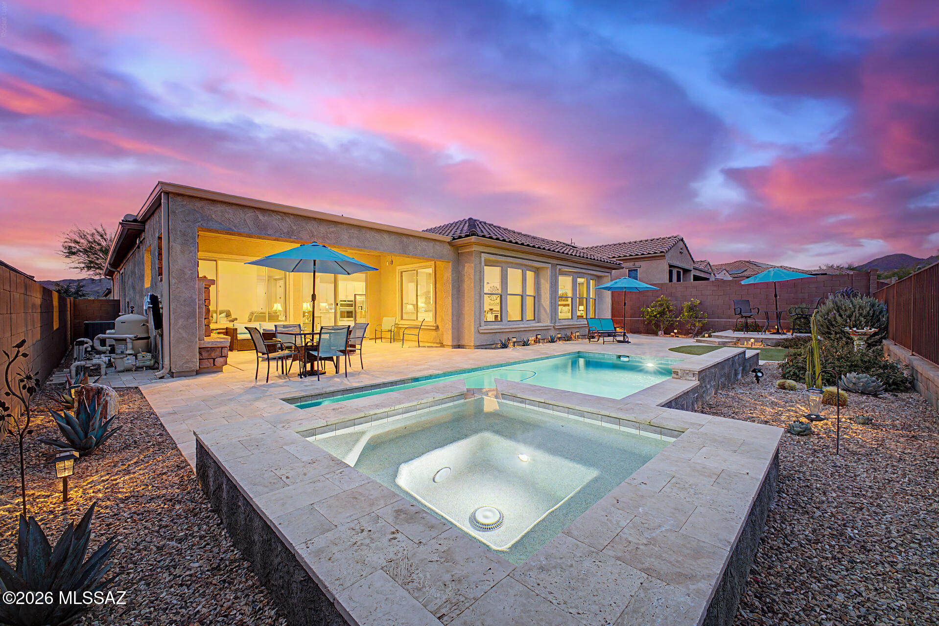 Del Webb At Dove Mountain VI - Residential