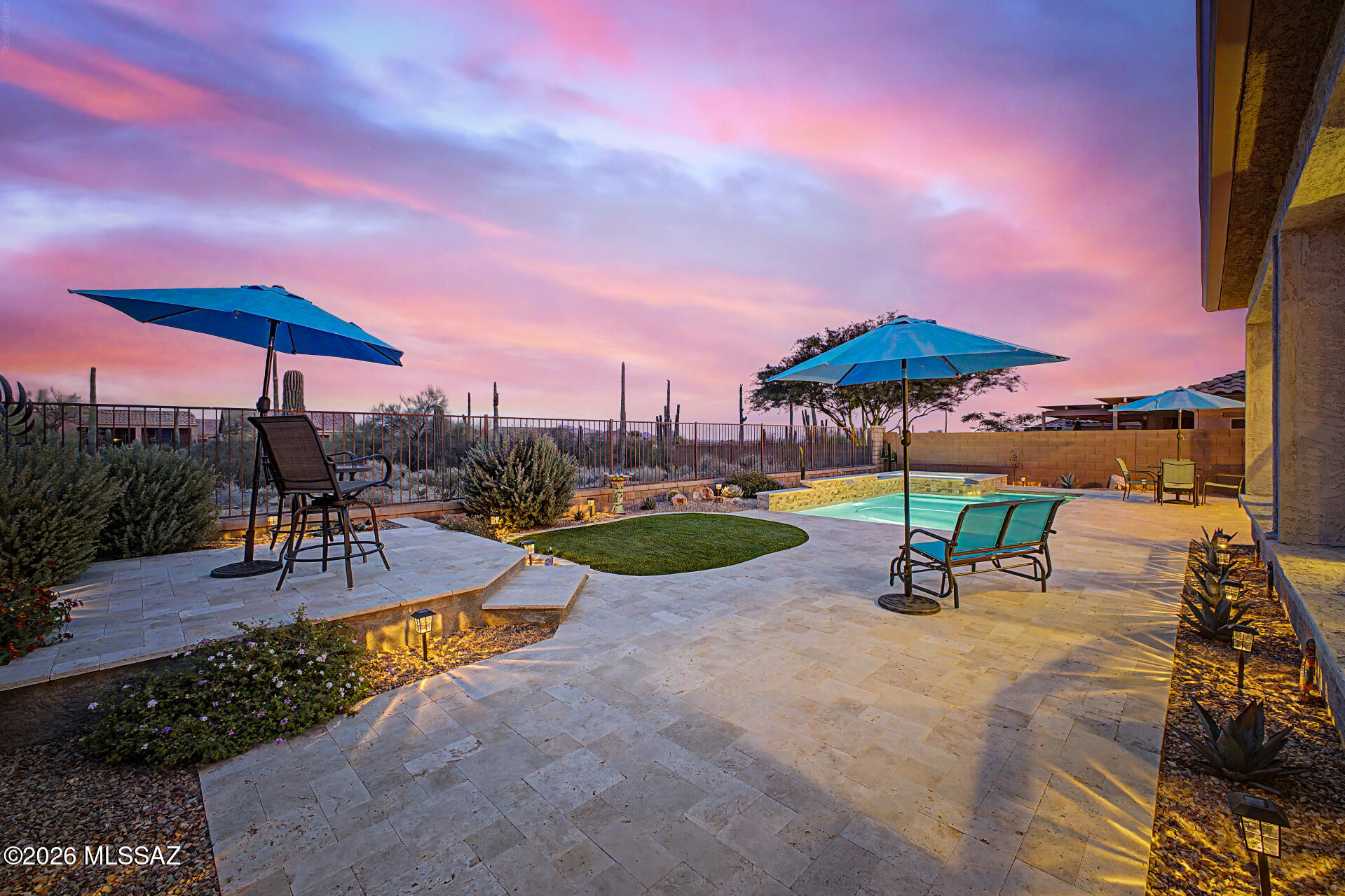 Del Webb At Dove Mountain VI - Residential