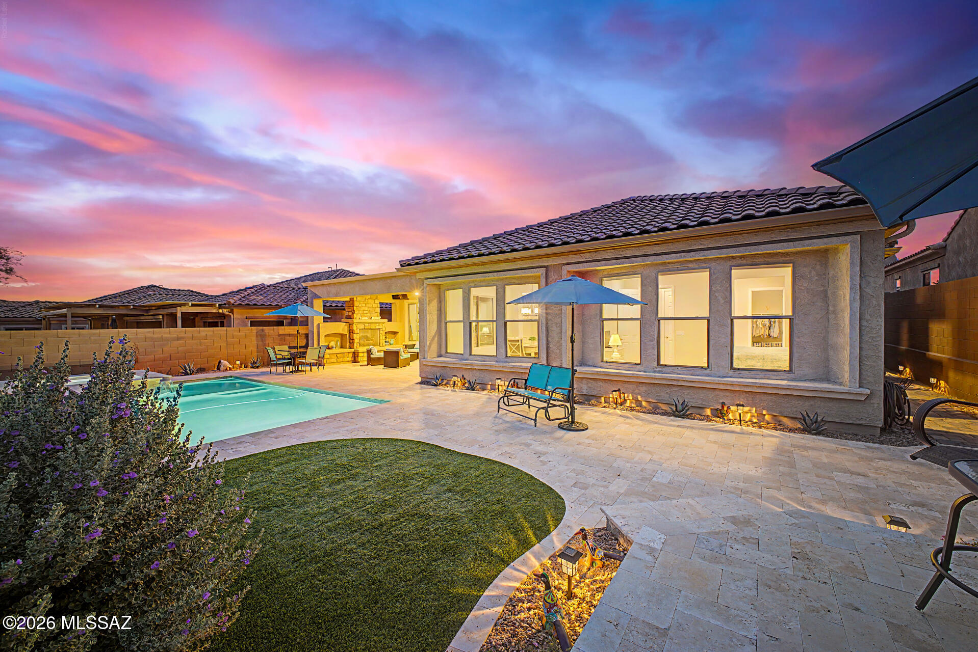 Del Webb At Dove Mountain VI - Residential