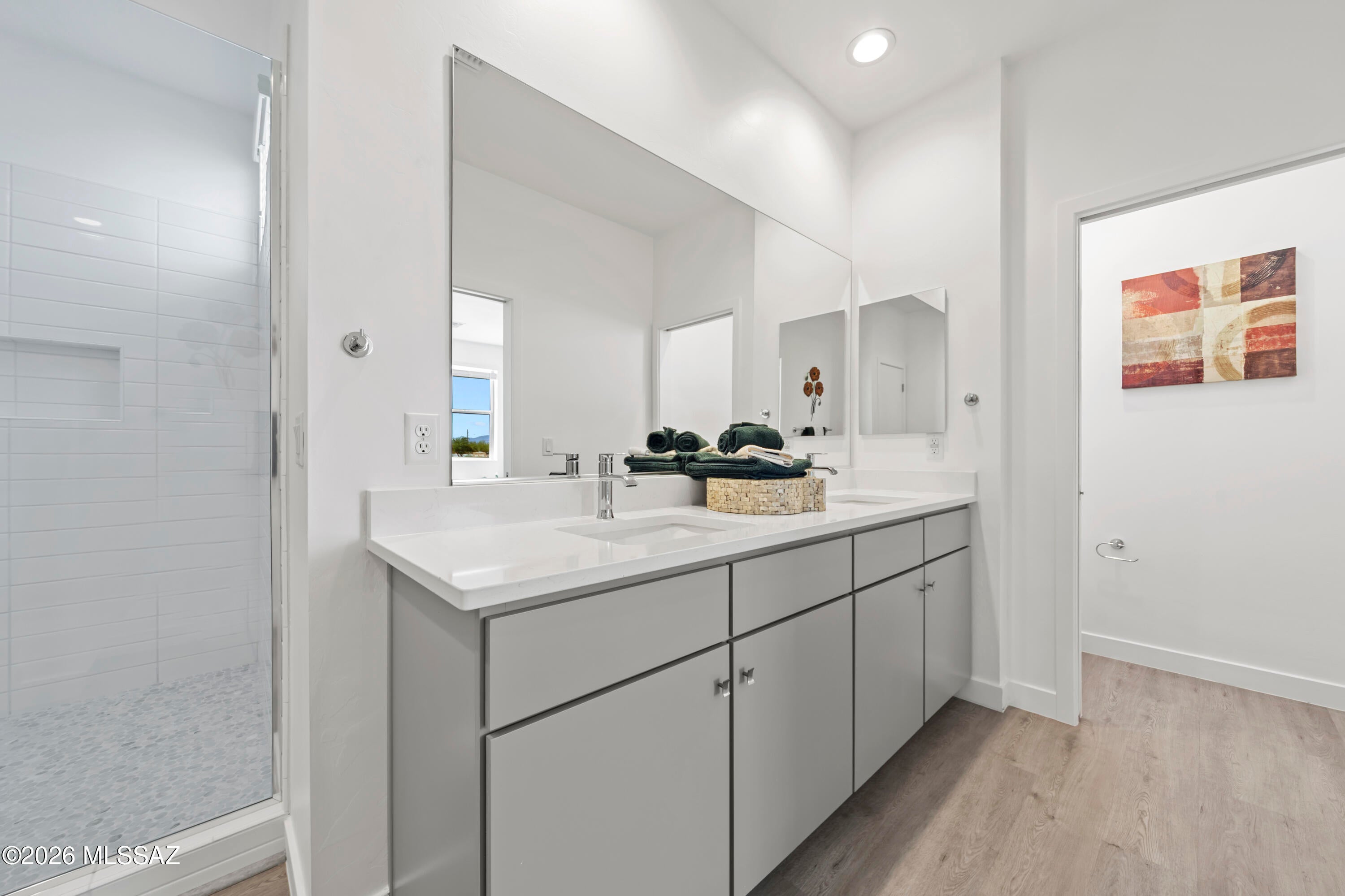 Pearl at the Bridges - Residential
