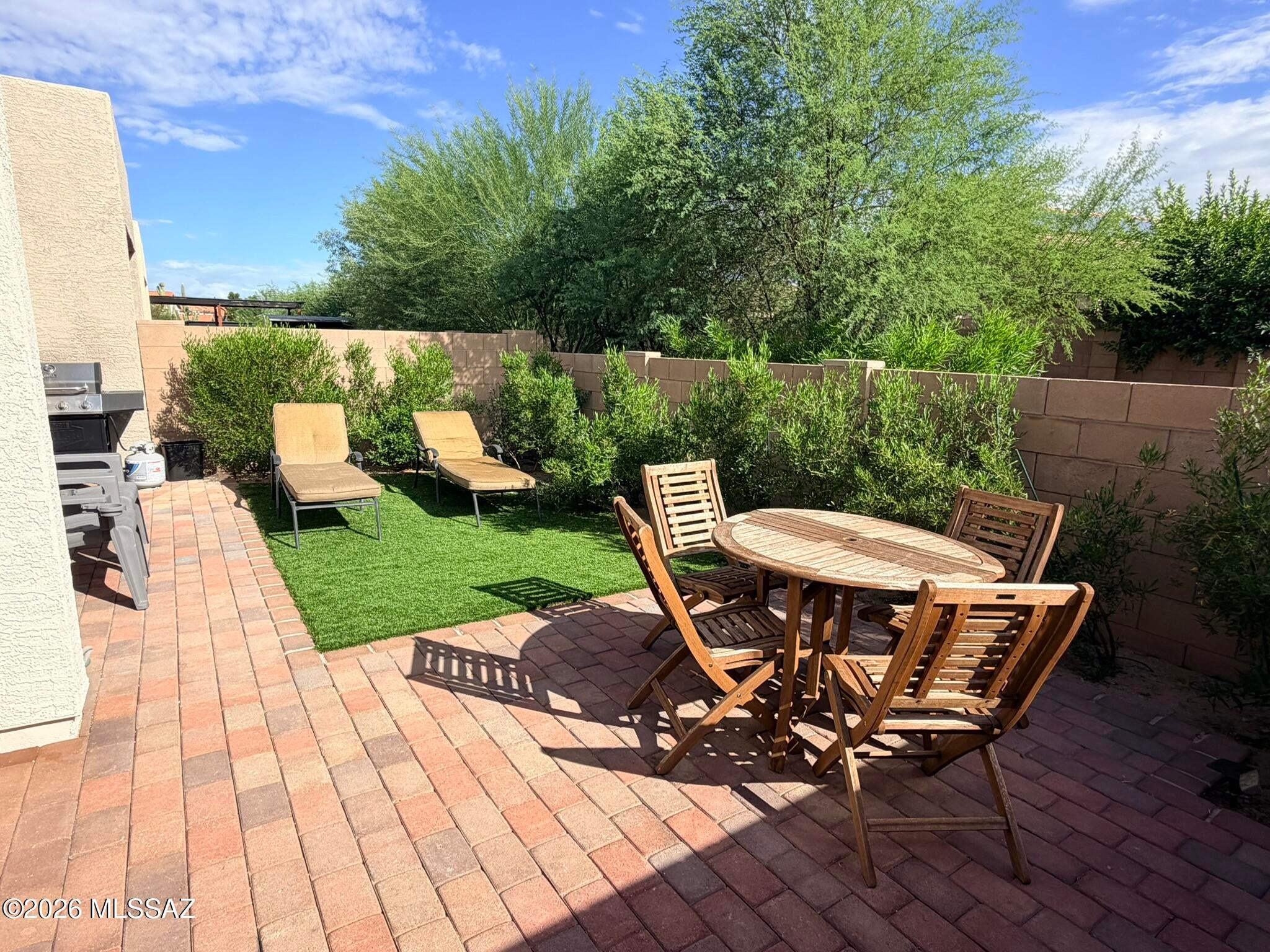 Sierra Pointe - Residential