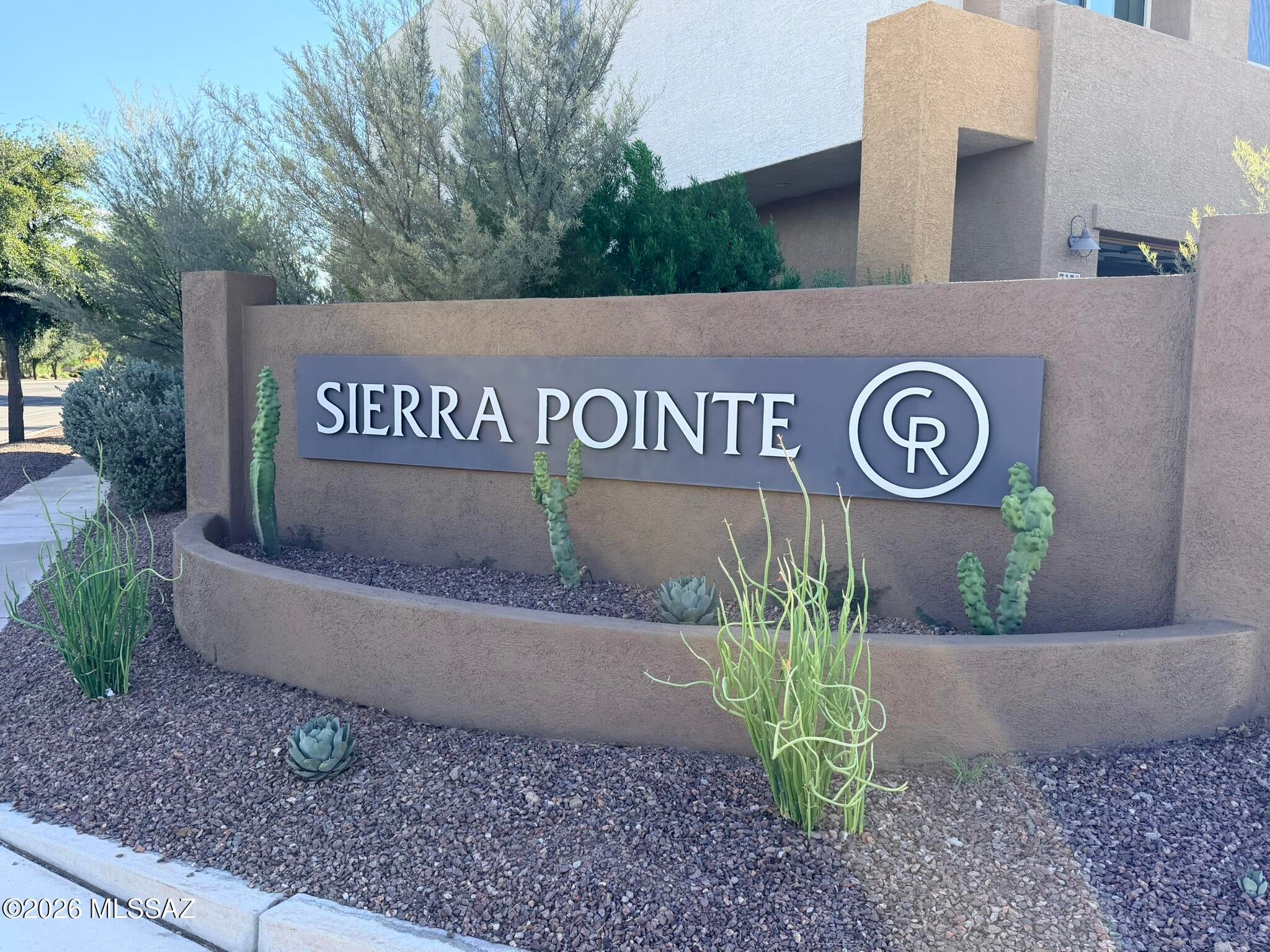 Sierra Pointe - Residential