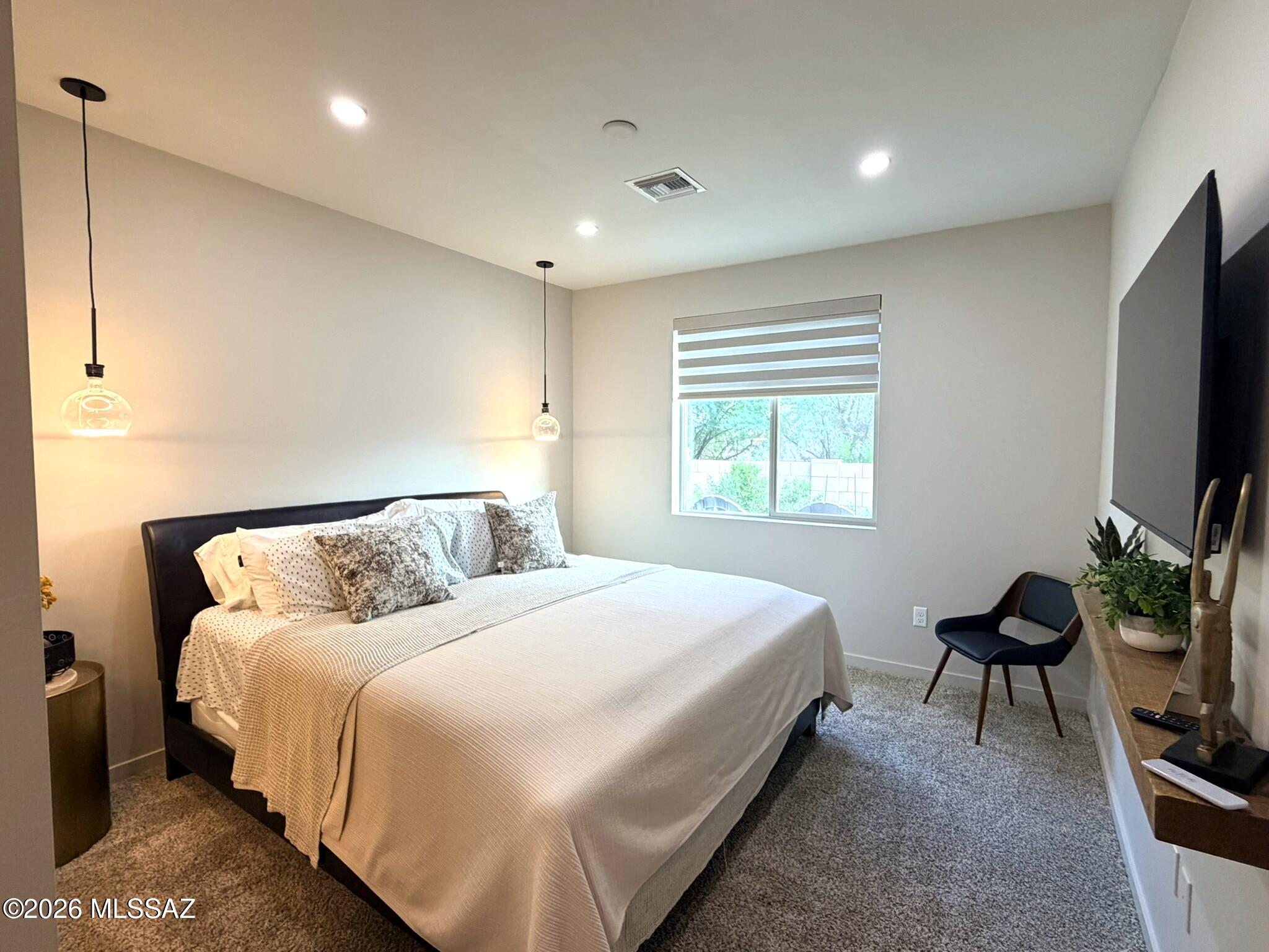 Sierra Pointe - Residential