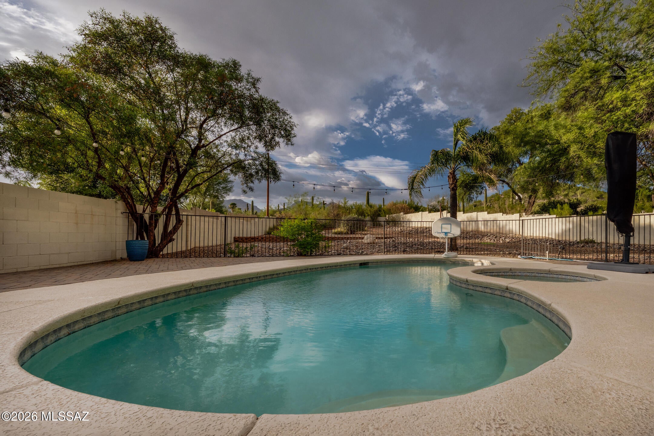 Sabino Creek (1-98) - Residential