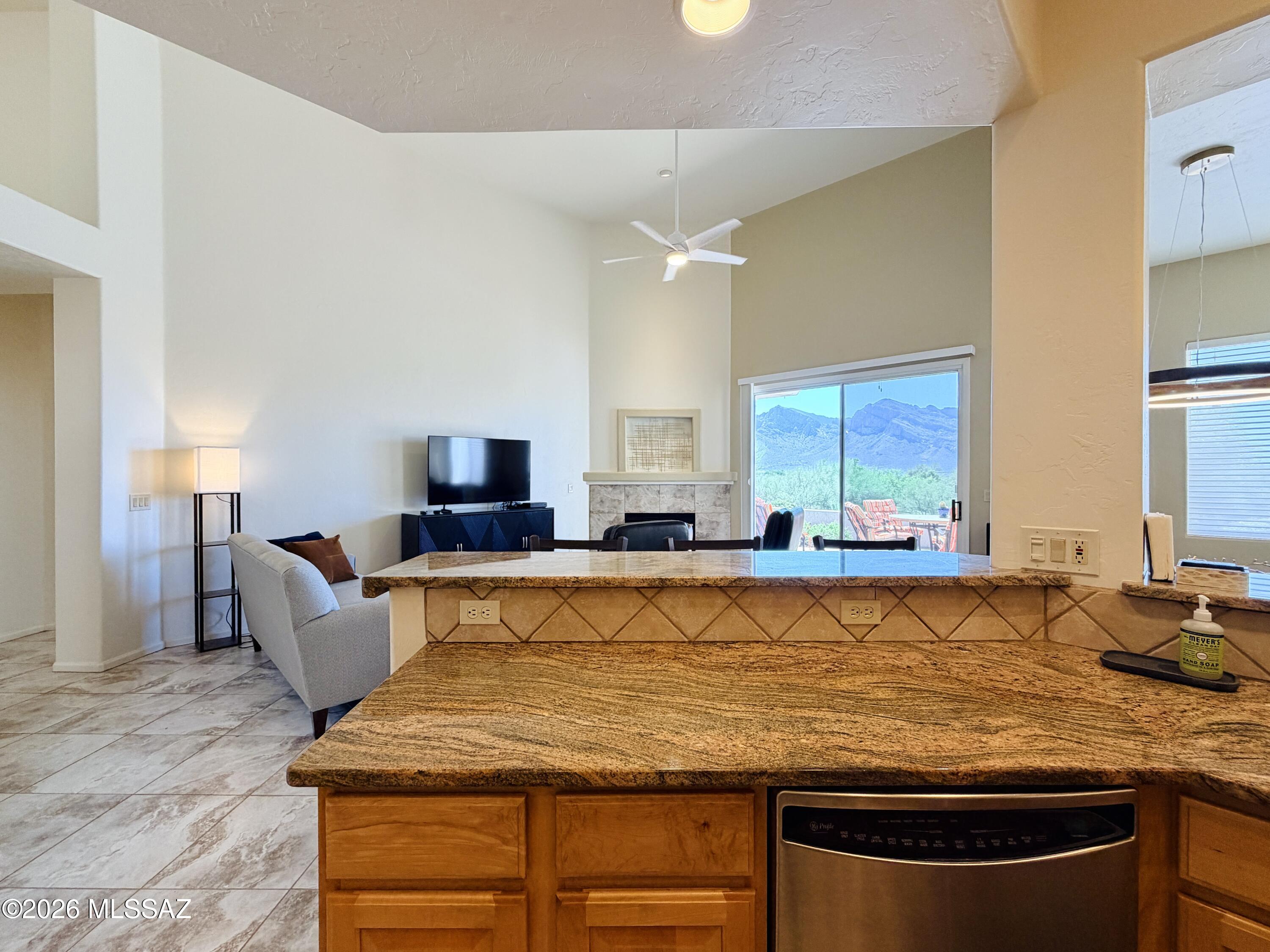 Carmel Pointe (1-104) - Residential Lease