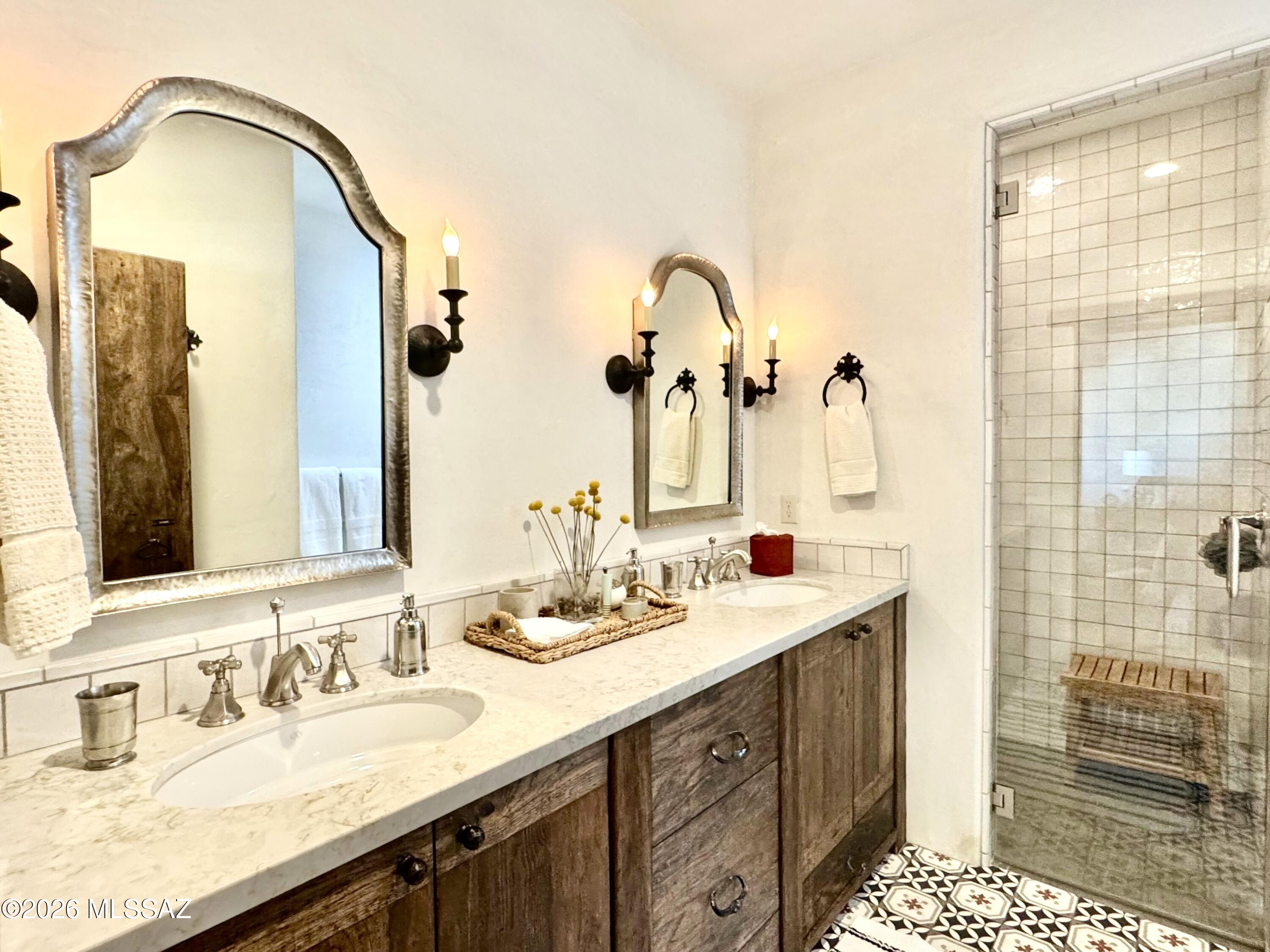 Oro Valley Estates - Residential Lease