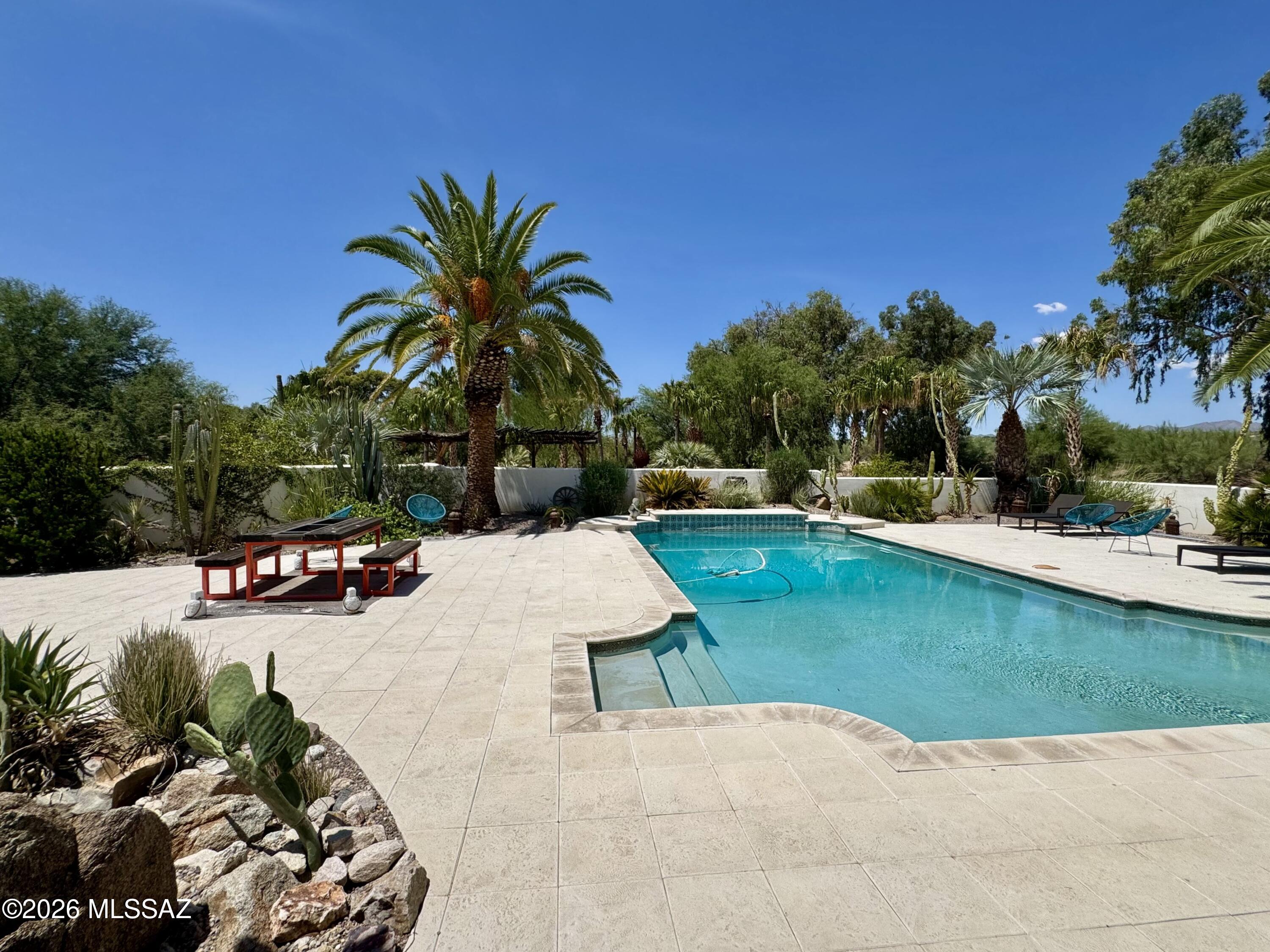 Oro Valley Estates - Residential Lease