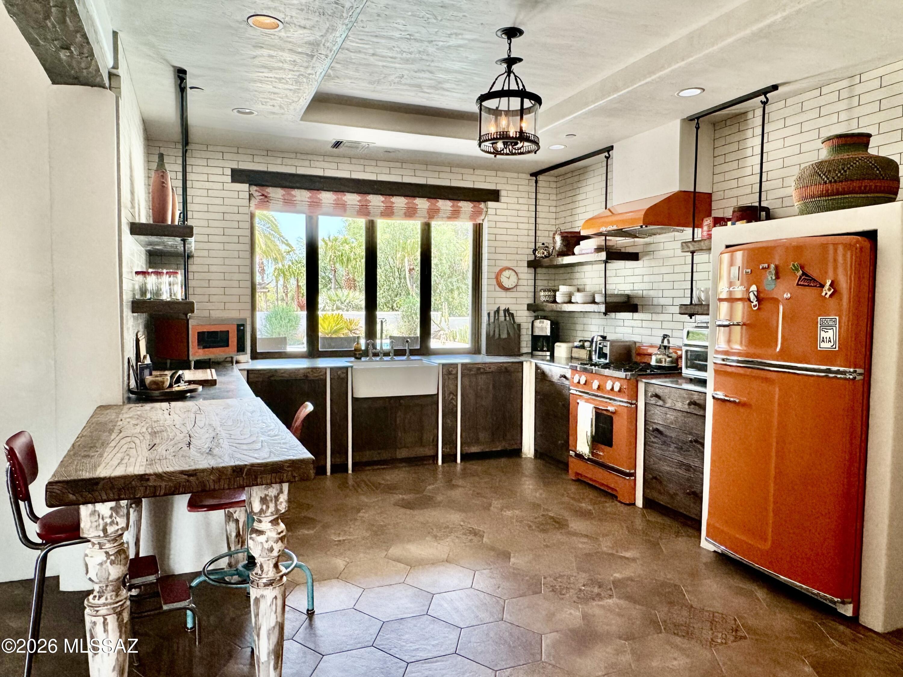 Oro Valley Estates - Residential Lease