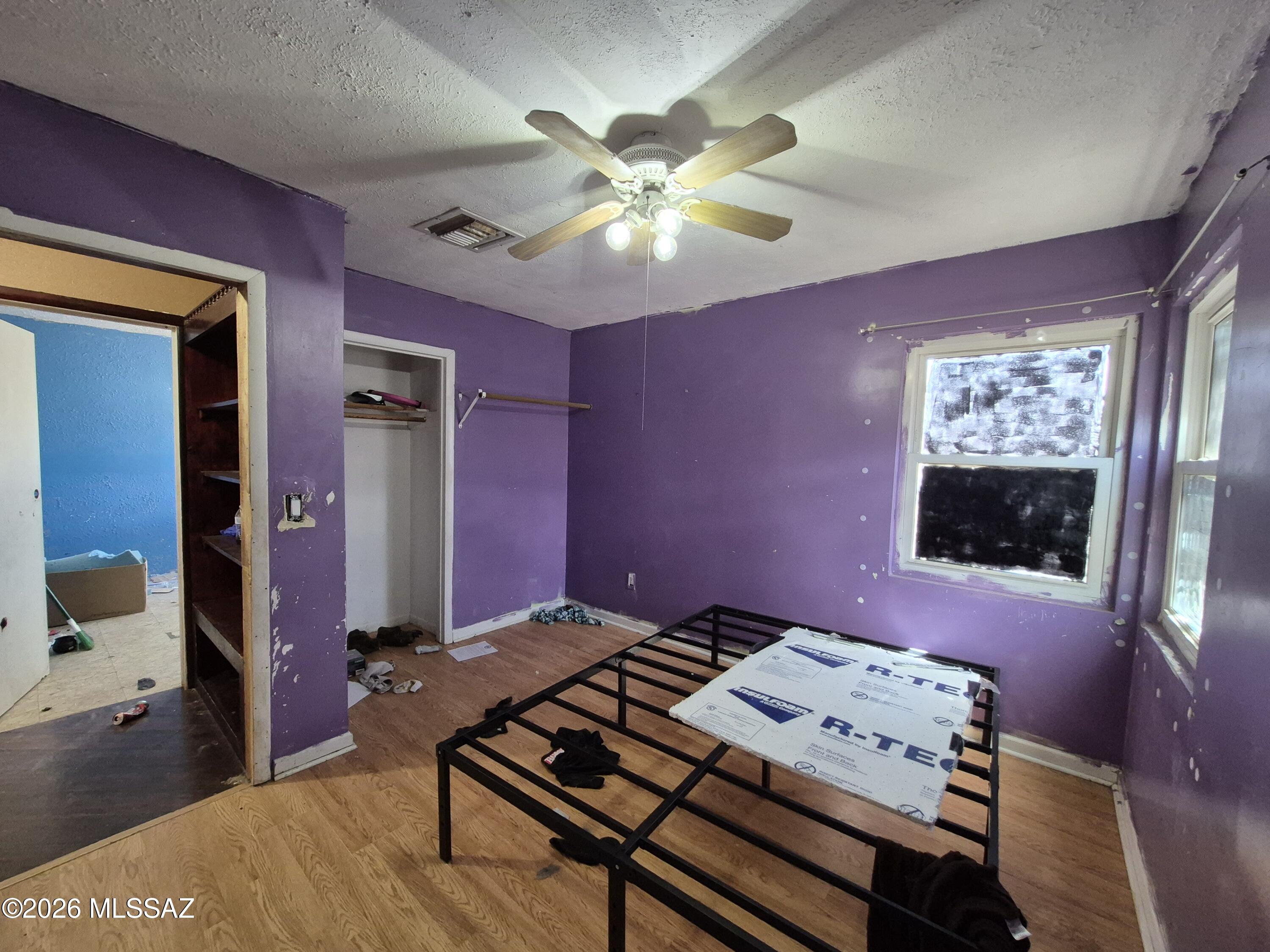 Unsubdivided - Residential