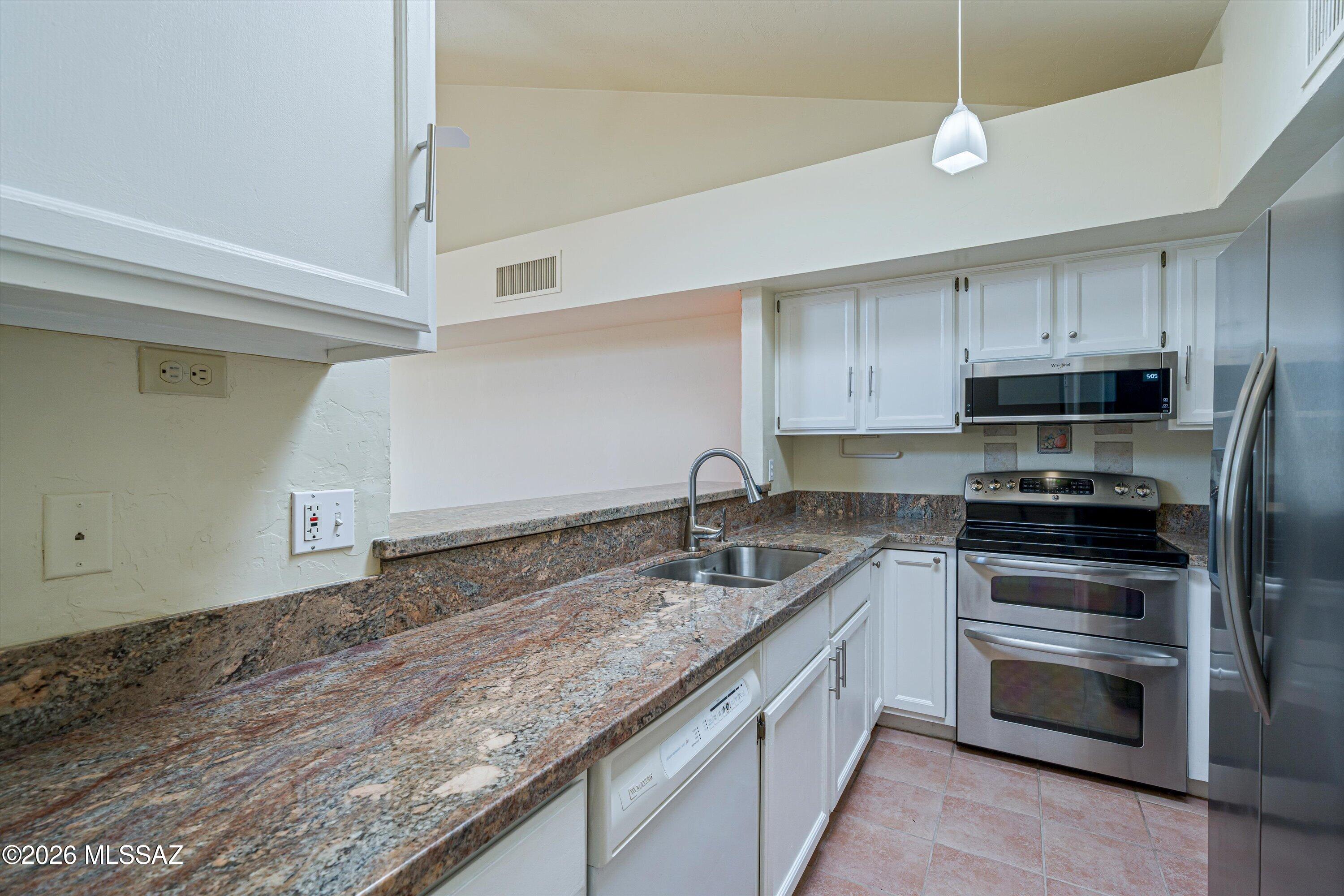 Grove Pointe (1-56) - Residential